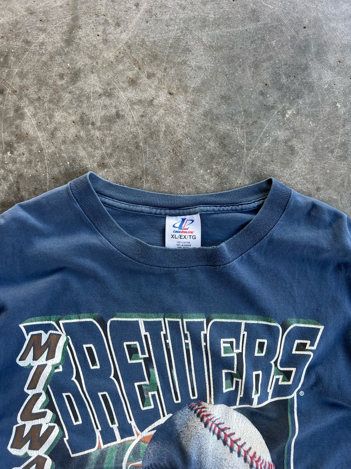 Vintage Navy Milwaukee Brewers Shirt - XL