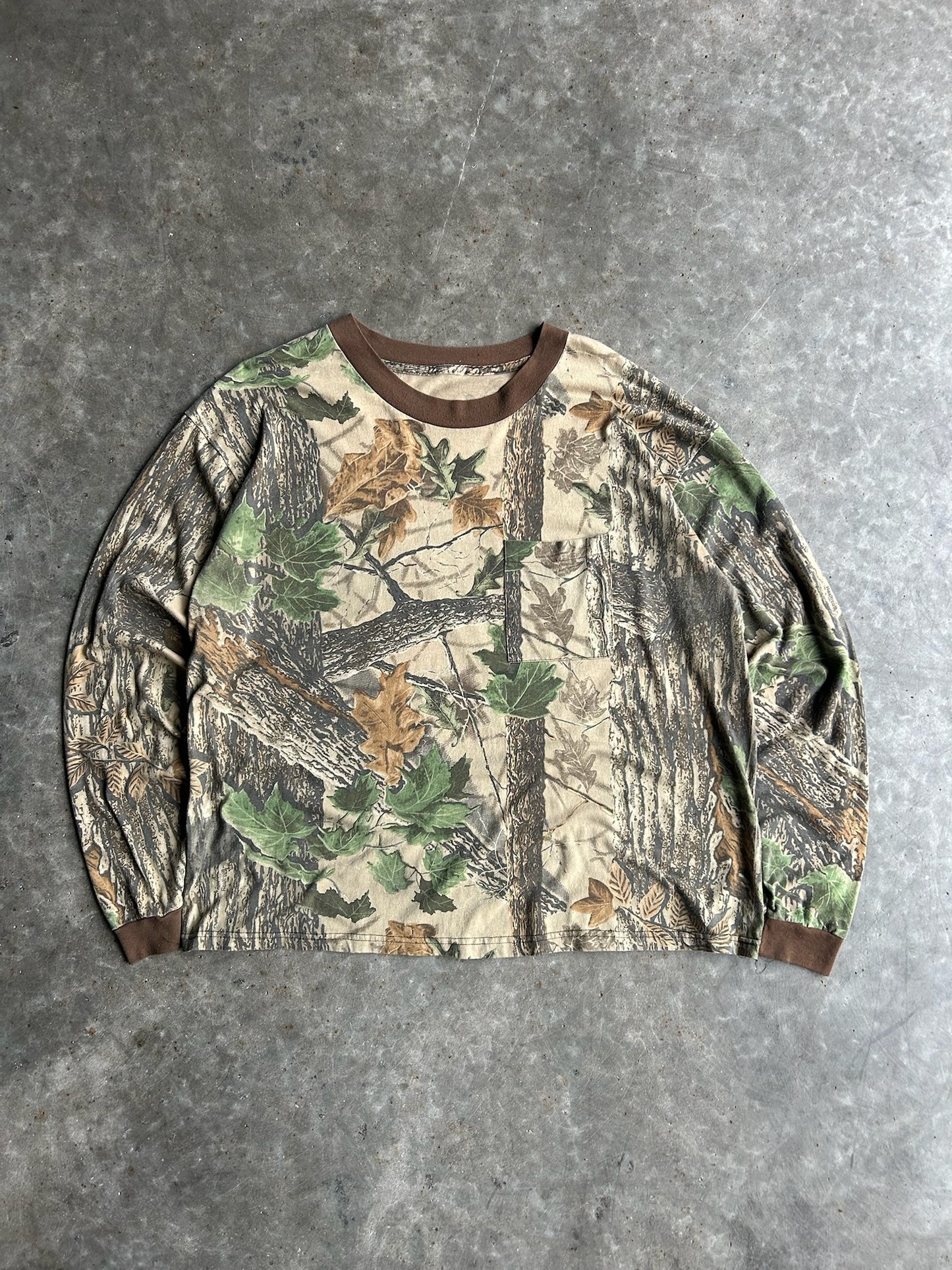 Vintage Realtree Camo Long Sleeve Shirt - XL