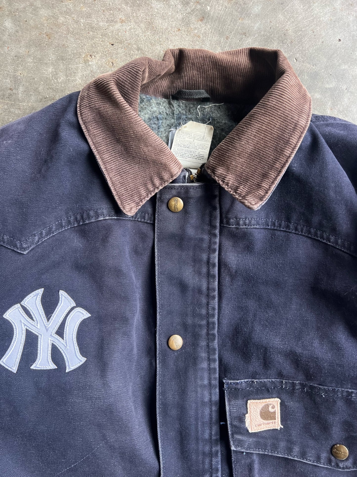 Vintage Flannel Lined Yankees Cropped Carhartt Jacket - L