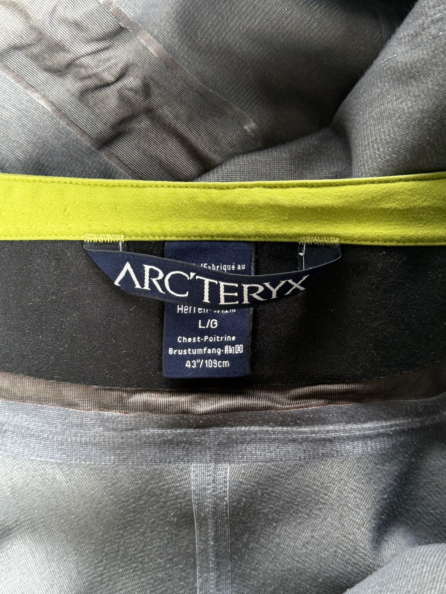 Arcteryx Green Shell Jacket - L