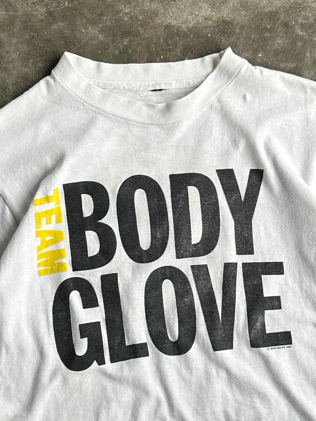 Vintage Team Body Glove Tee - M