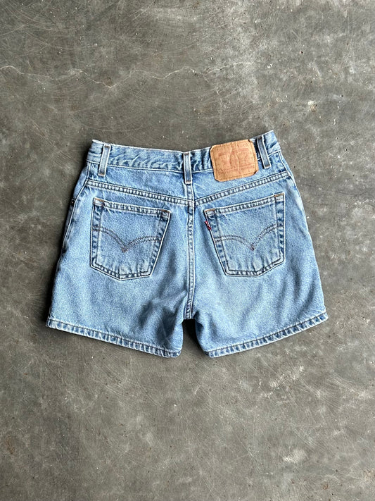 Vintage Levi’s Red Tab Denim Shorts - 27