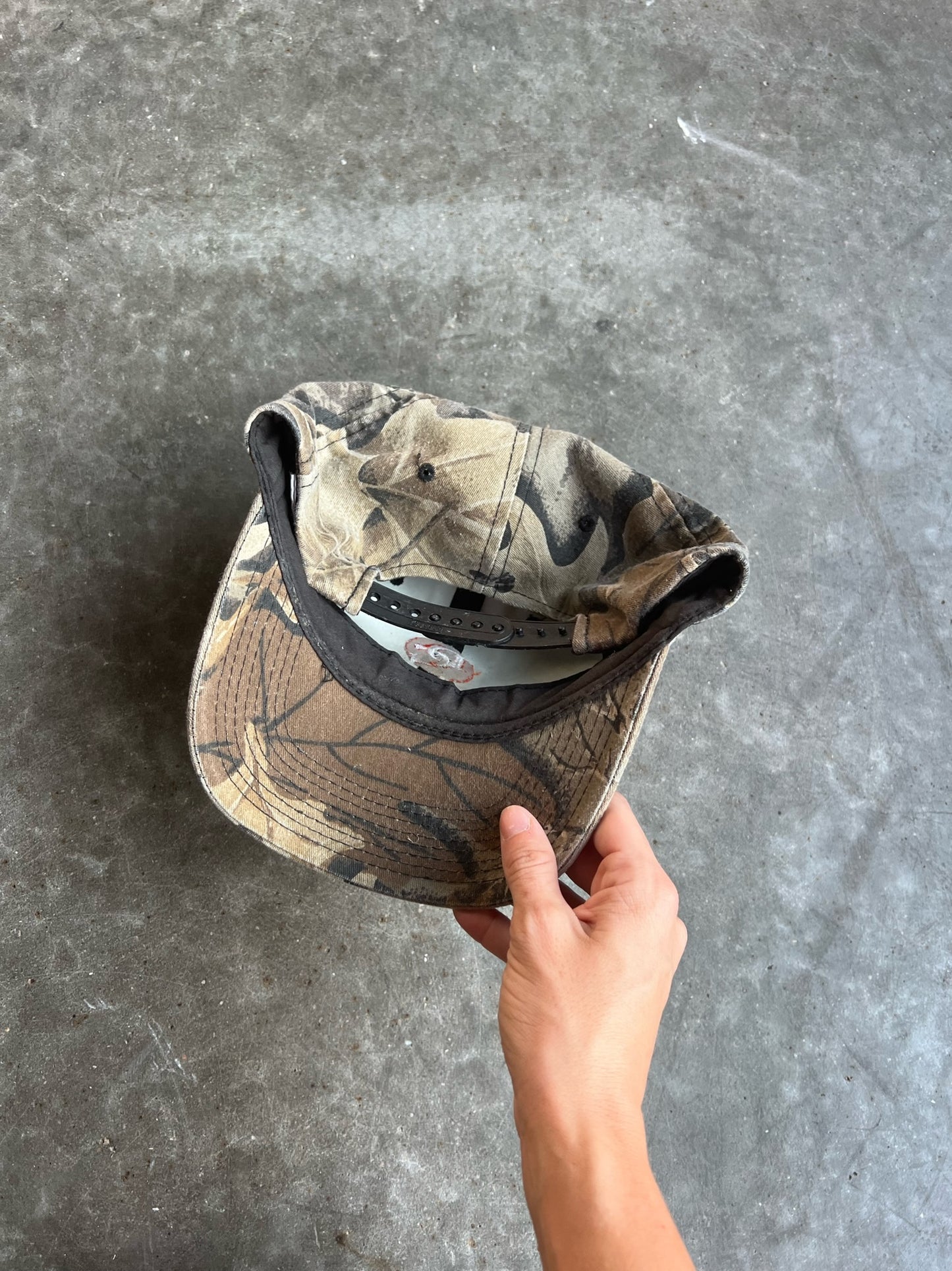 Vintage Dee Cramer Advantage Camo Snapback Hat