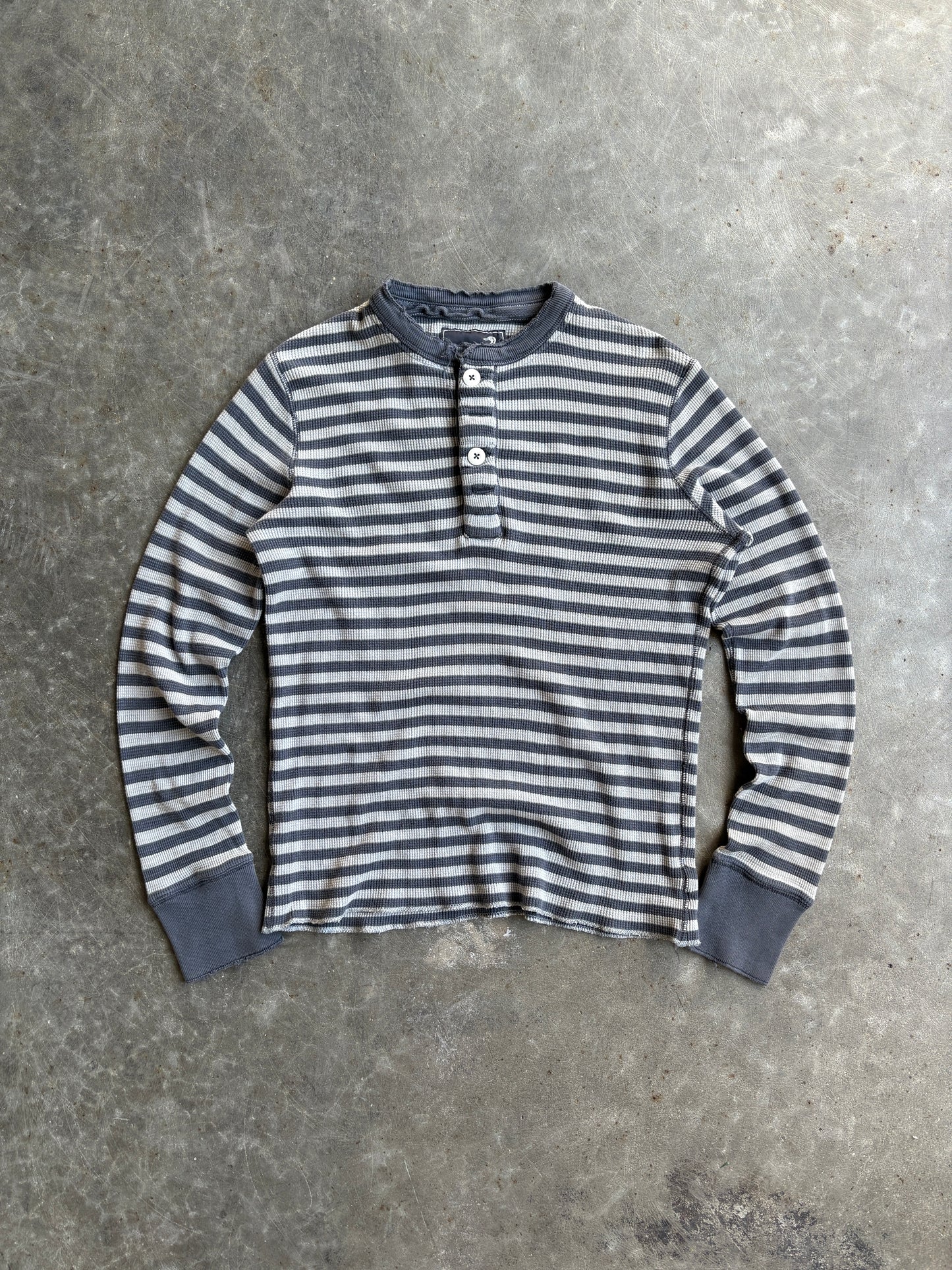 Vintage Grey Striped Duck Head Thermal - M