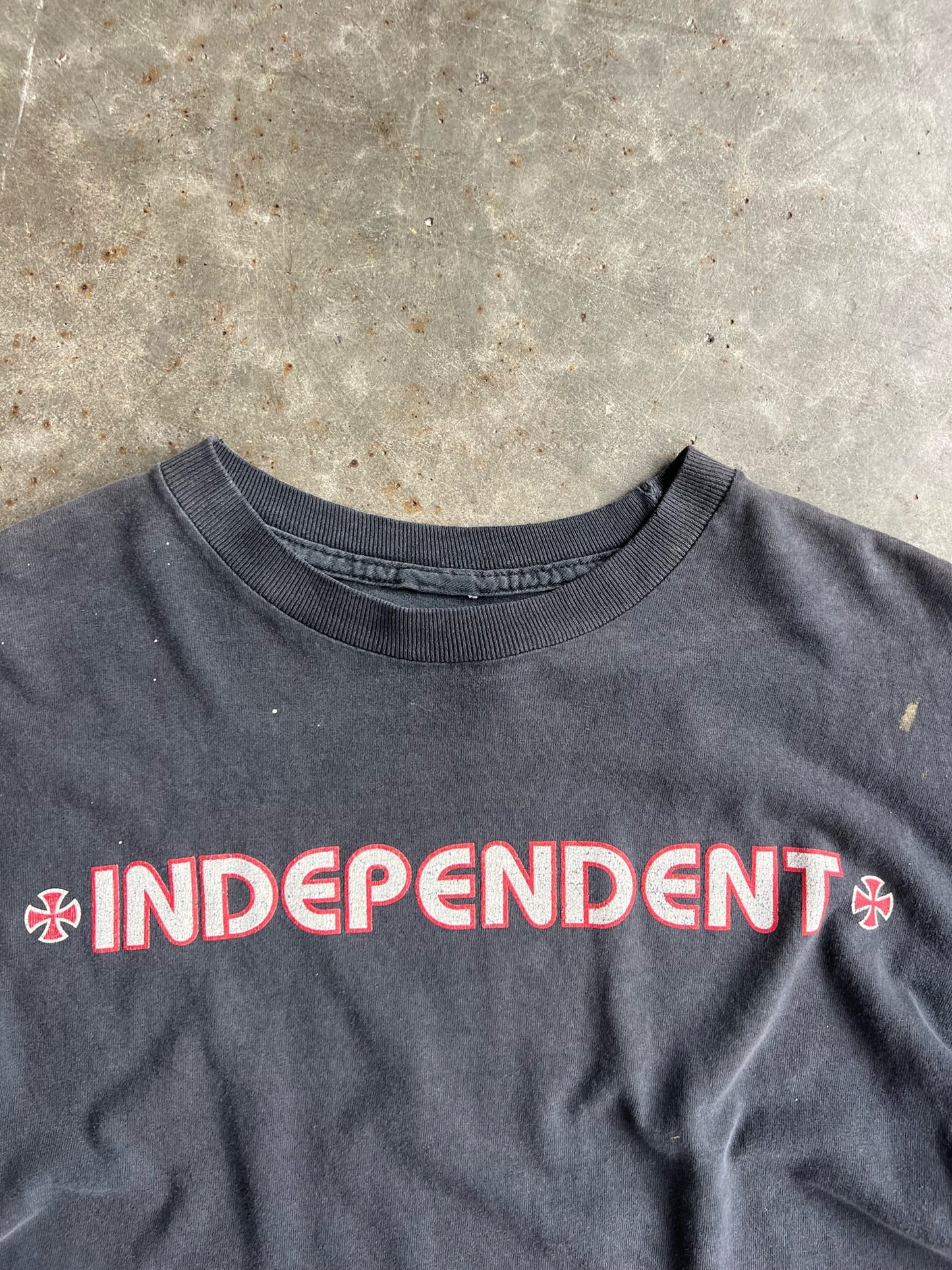 Vintage Black Independent Shirt - M