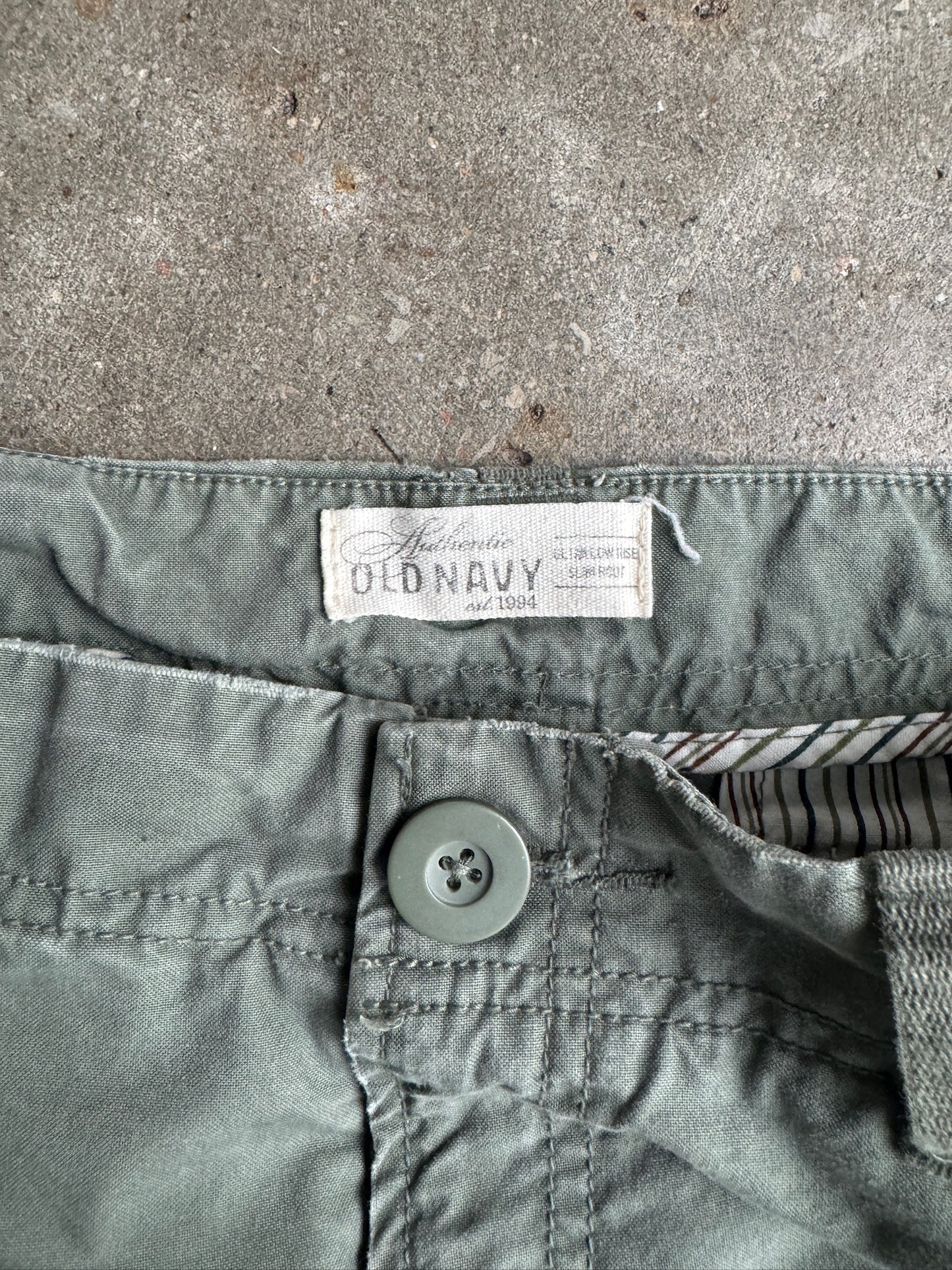 Vintage Hunter Green Old Navy Cargo Pants - 28