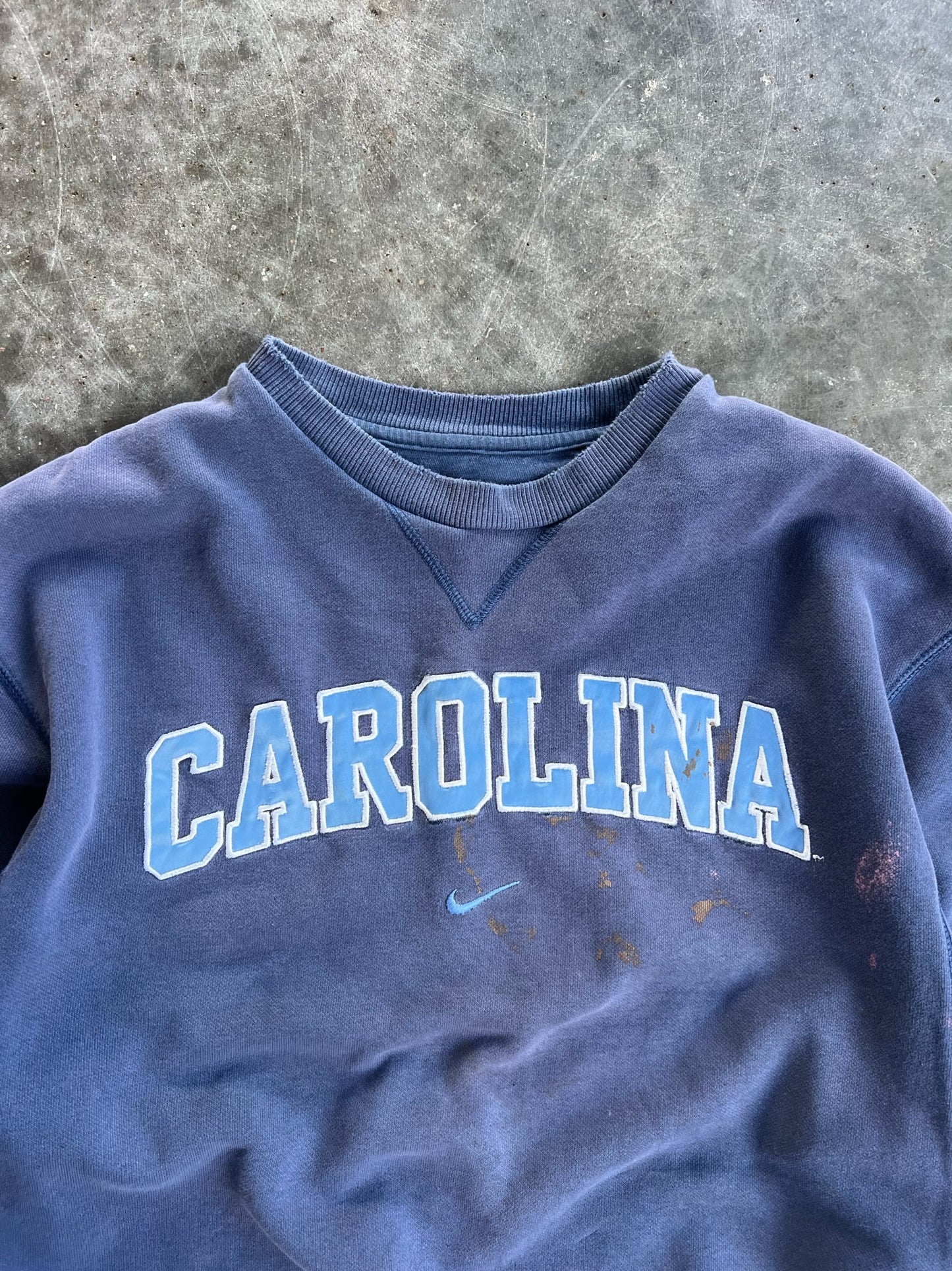 Vintage Navy Painted Carolina Nike Crew - L