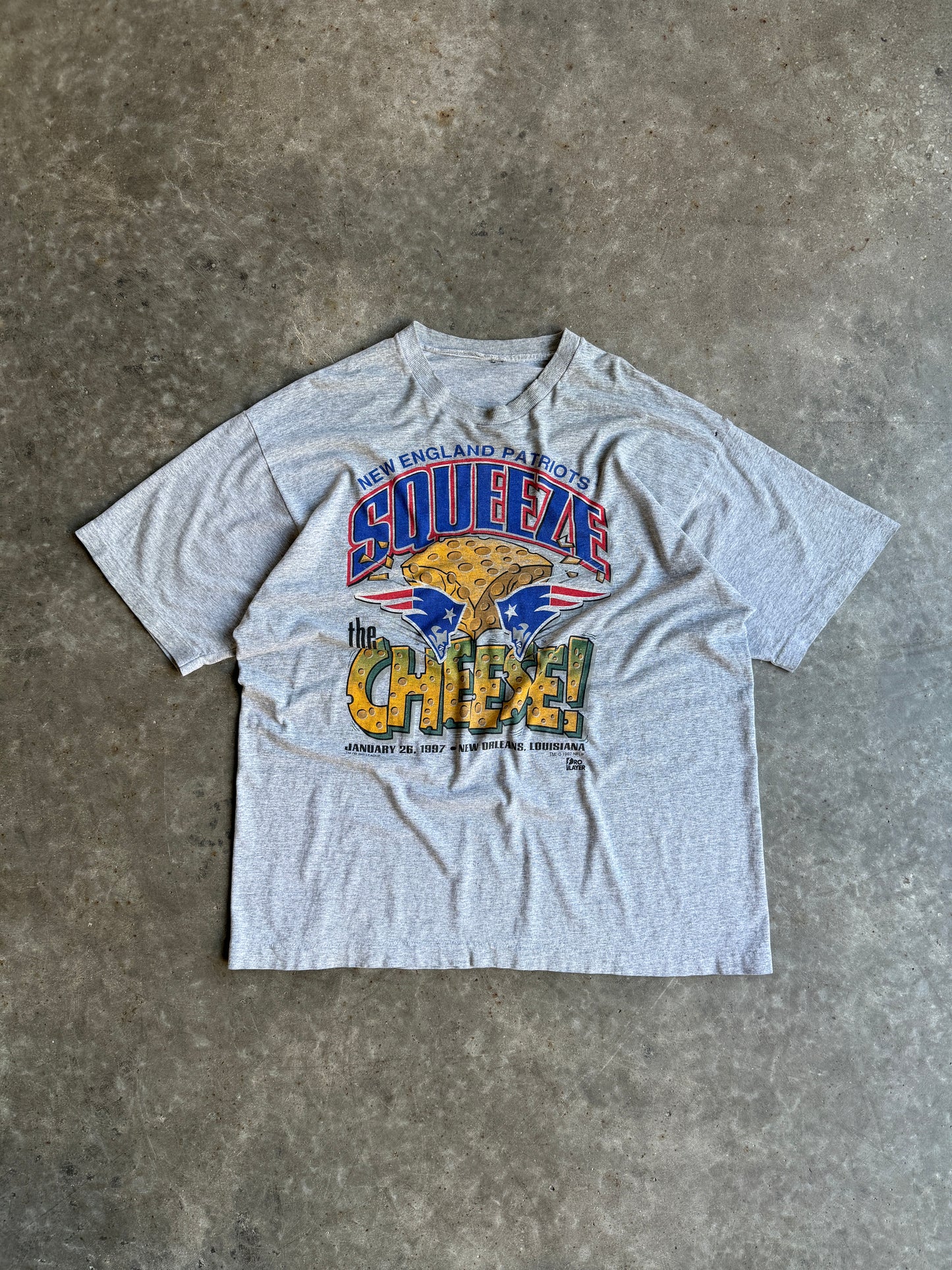 Vintage ‘Squeeze the Cheese’ New England Patriots - XL