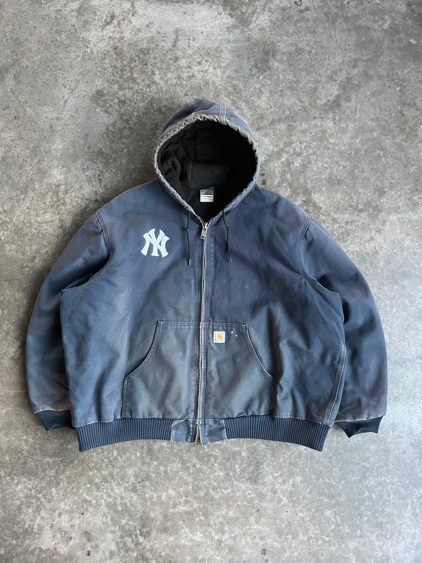 Vintage Navy Yankees Hooded Carhartt Jacket - XXXL