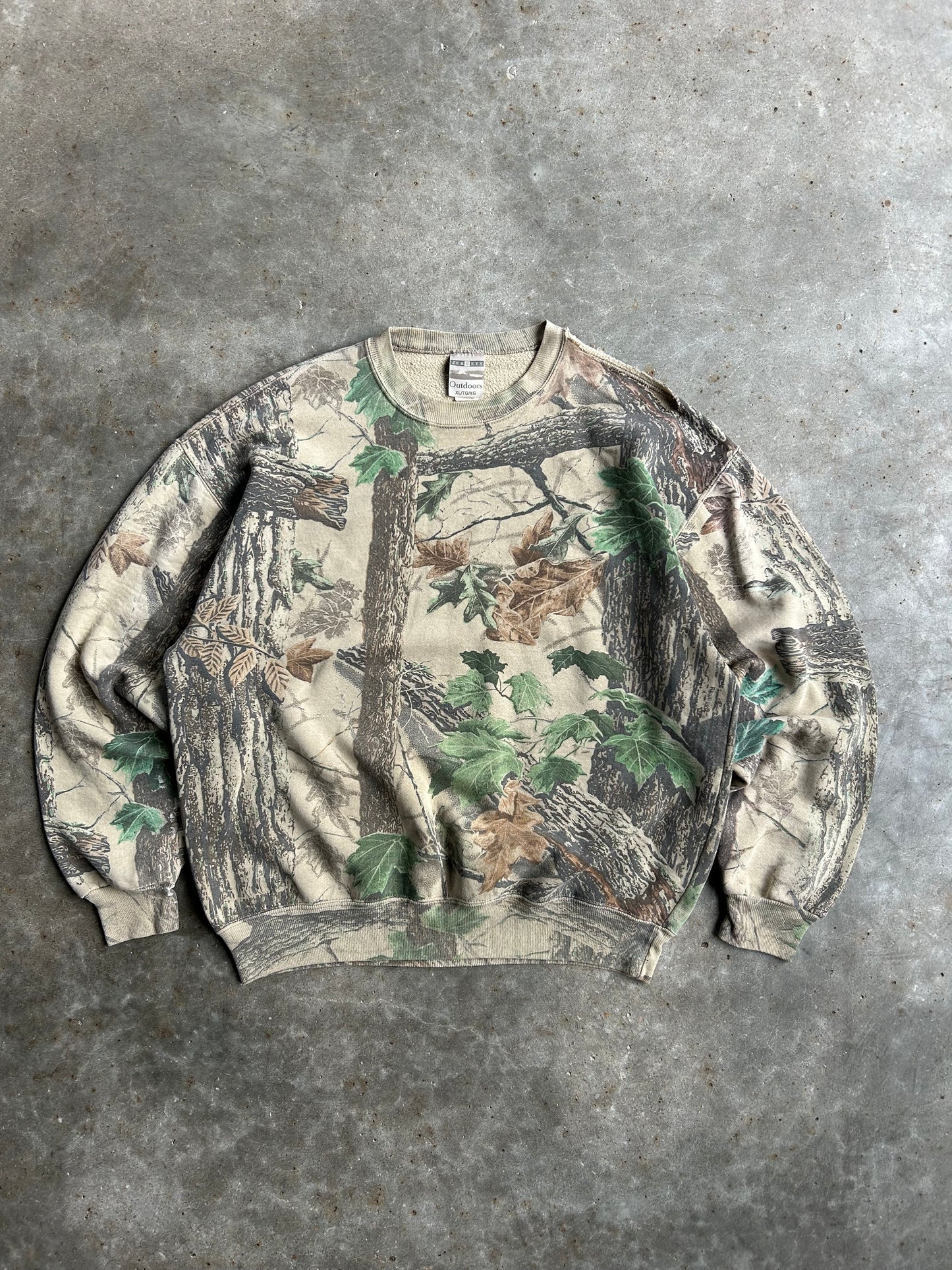 Vintage Jerzees Faded Camo Crew - XL