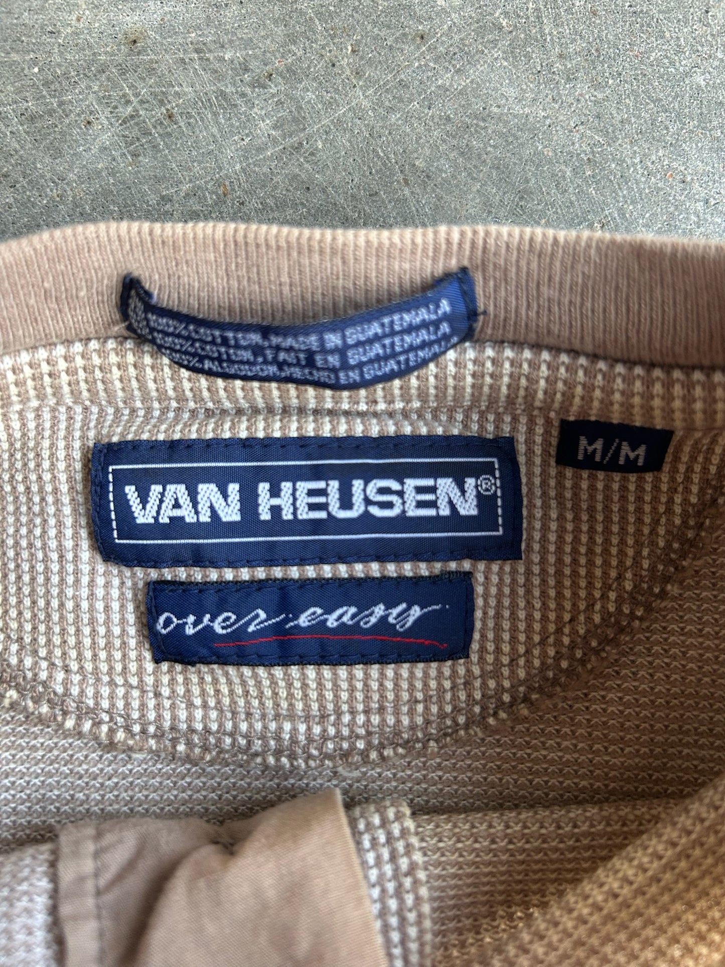 Vintage Van Heusen Brown Tee - M