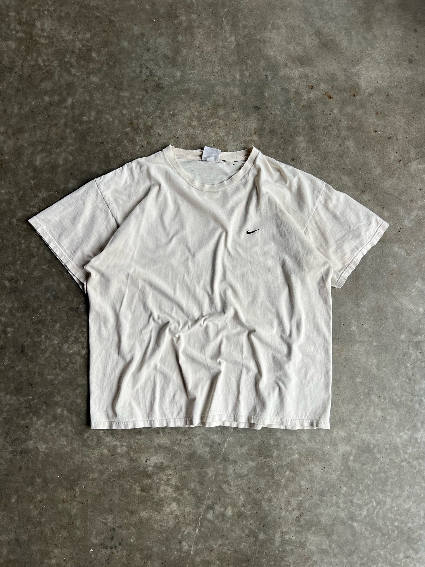 Vintage White Nike Shirt - XL