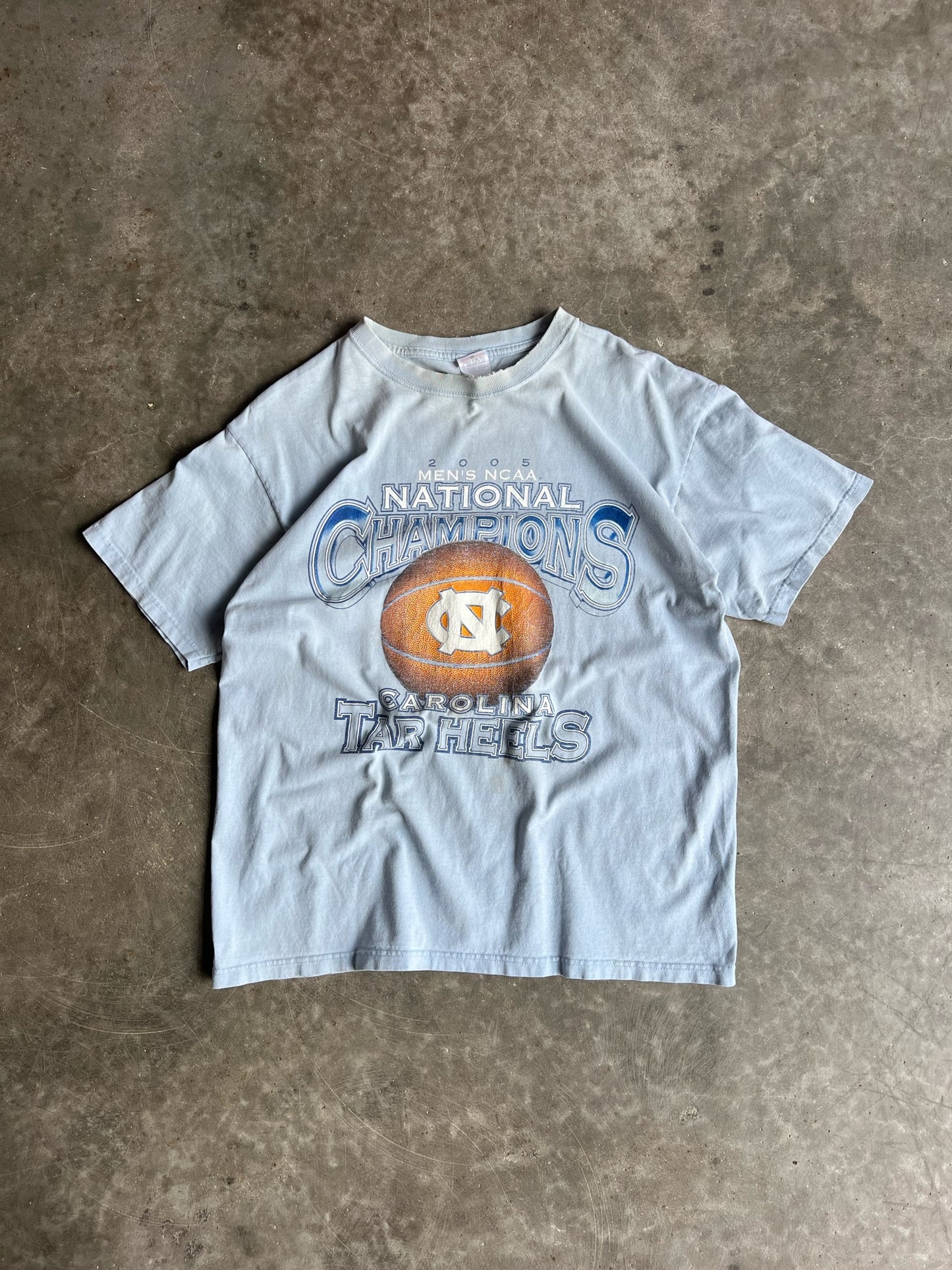 Vintage Carolina Tar Heels Shirt - L