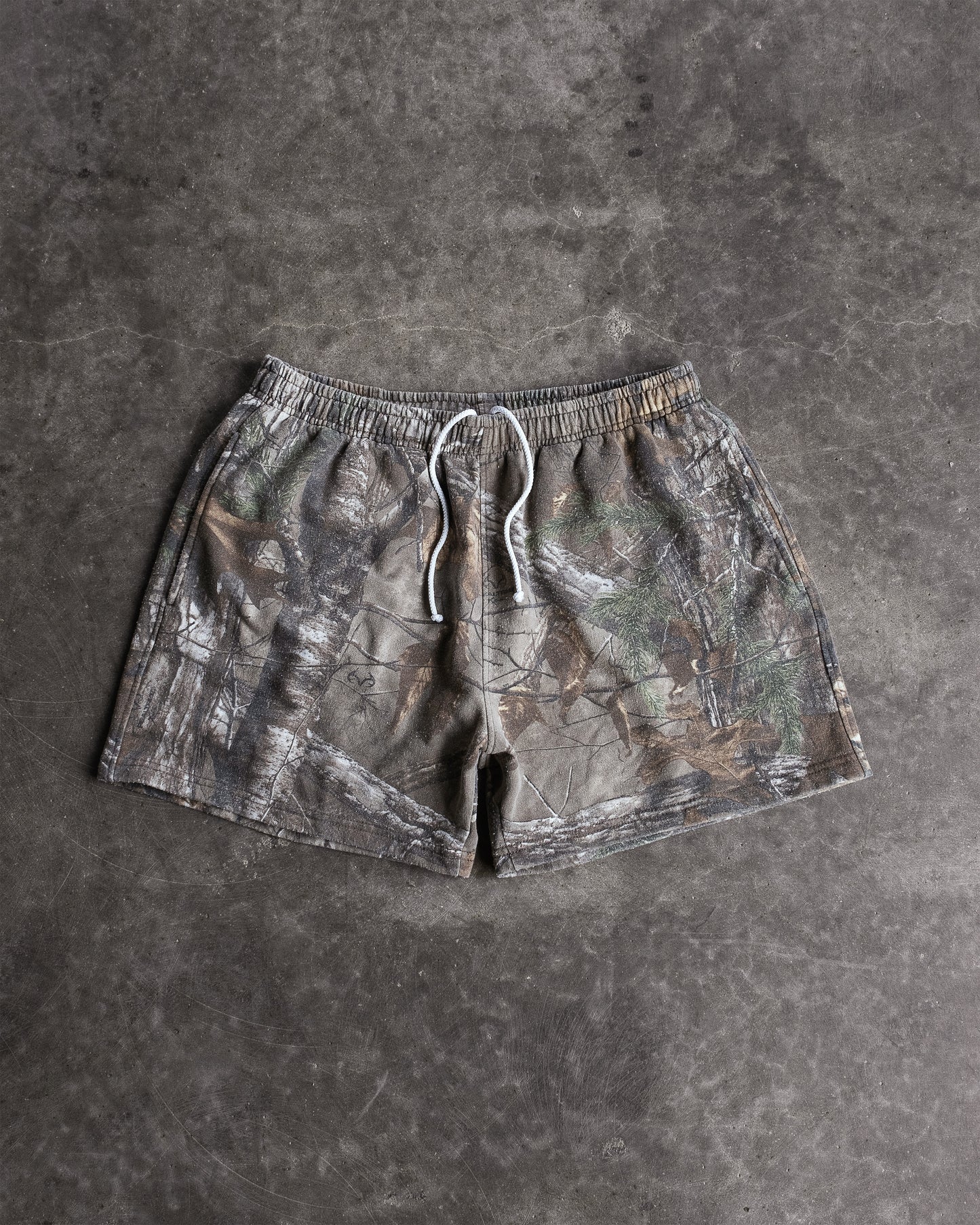 IVY X REALTREE® ‘Faded Camo Shorts’