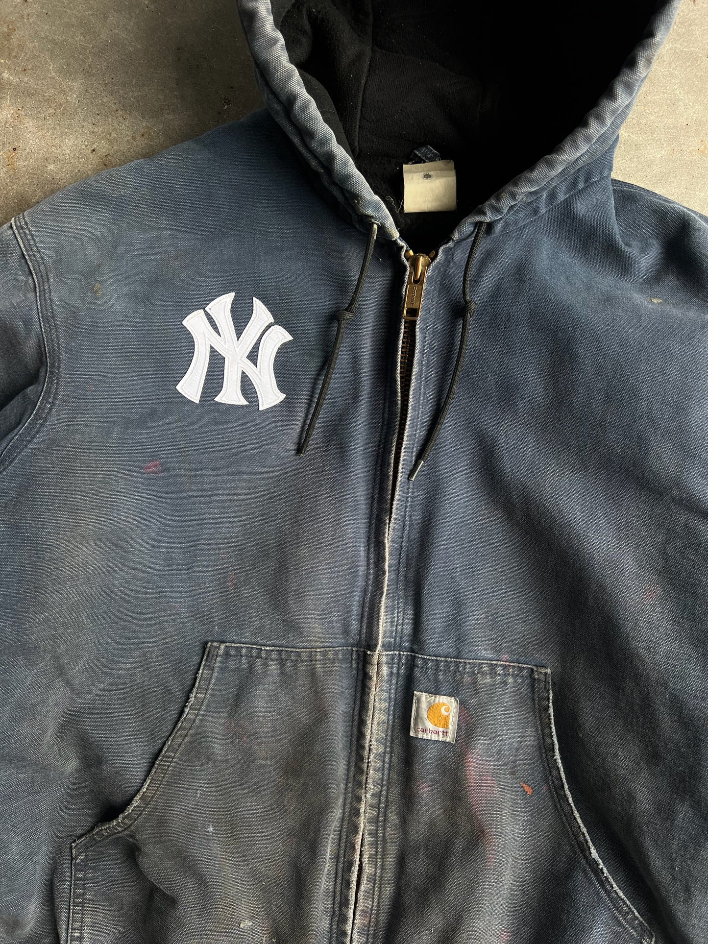 Vintage Navy Painted Distressed Yankees Hooded Carhartt Jacket - XL