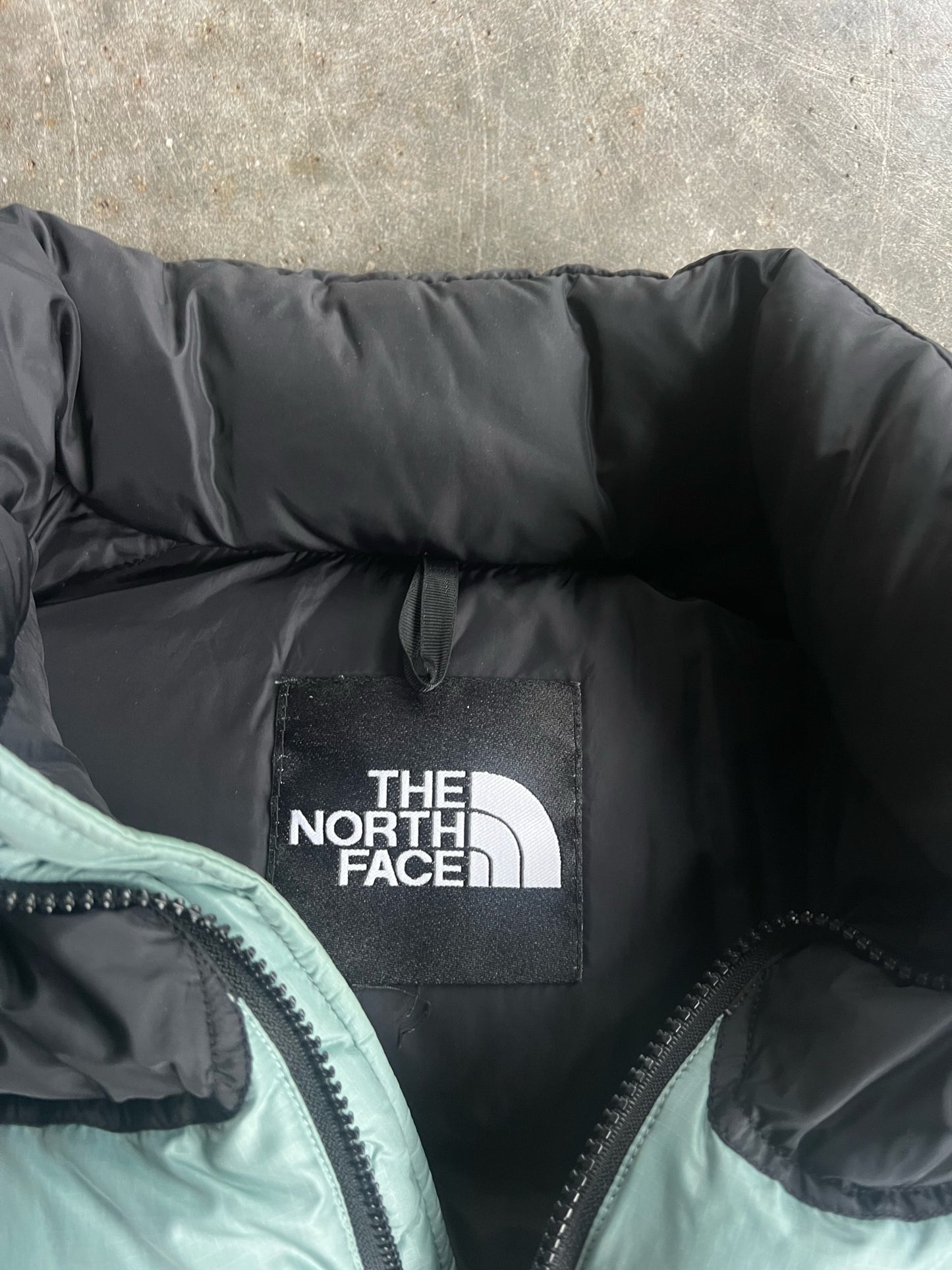 Vintage Sage Green North Face Puffer Coat - M