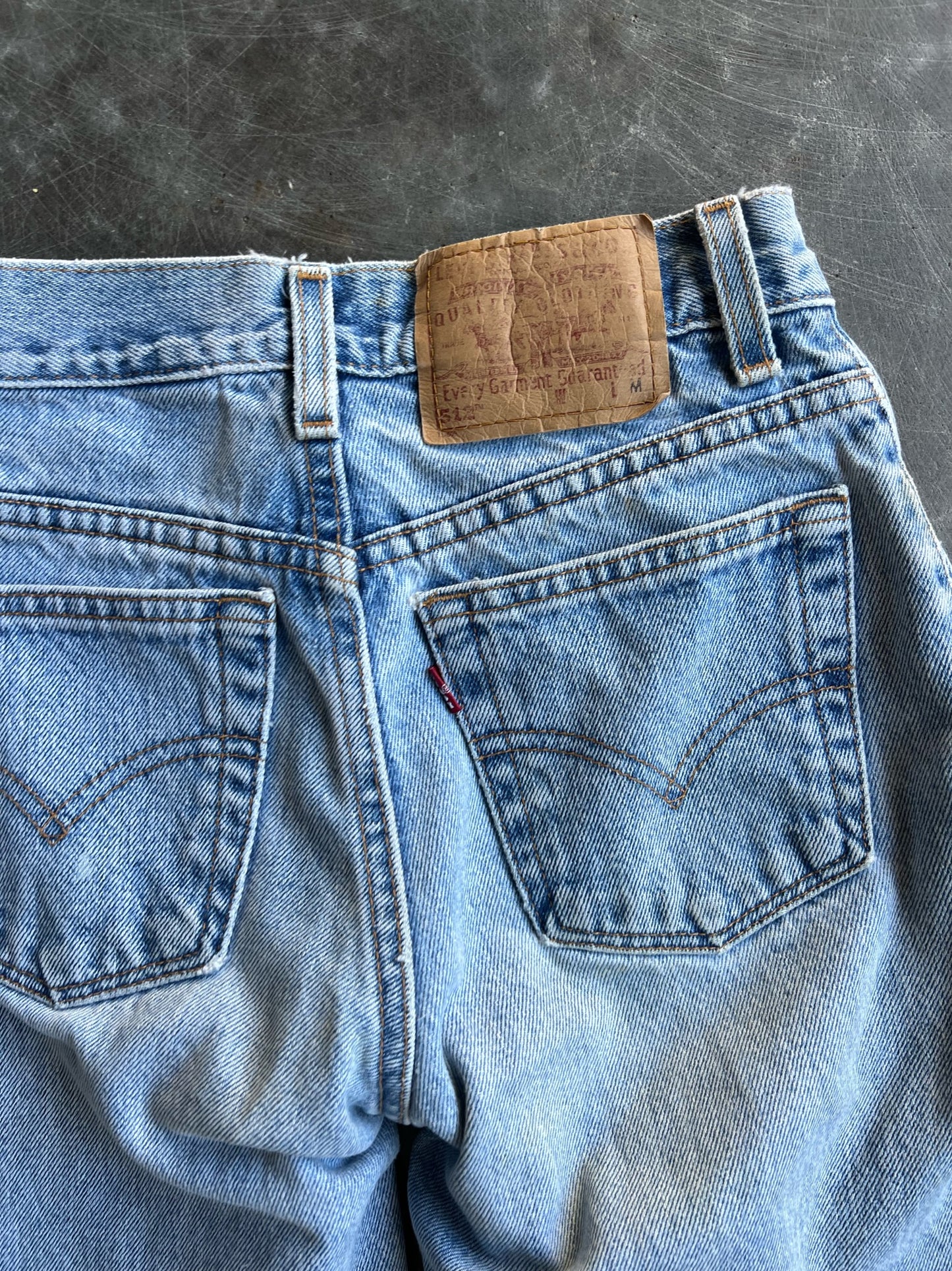 Vintage Light Wash Levi's 512 Pants - 25