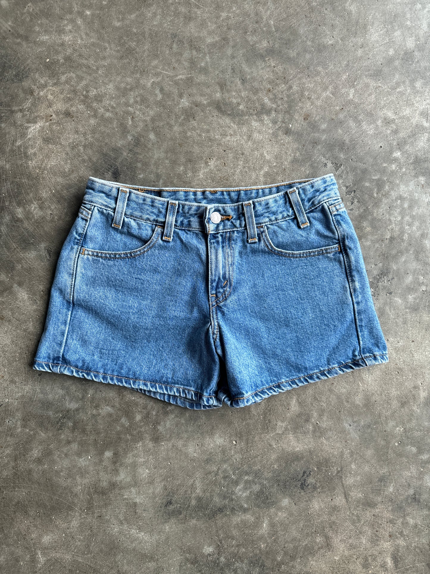 Vintage Medium Wash Levi's Denim Shorts - 28