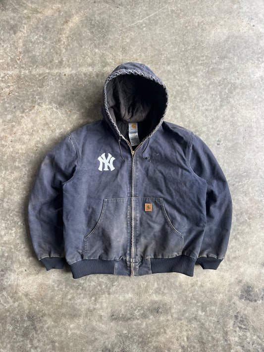 Vintage Navy Yankees Hooded Carhartt Jacket - L