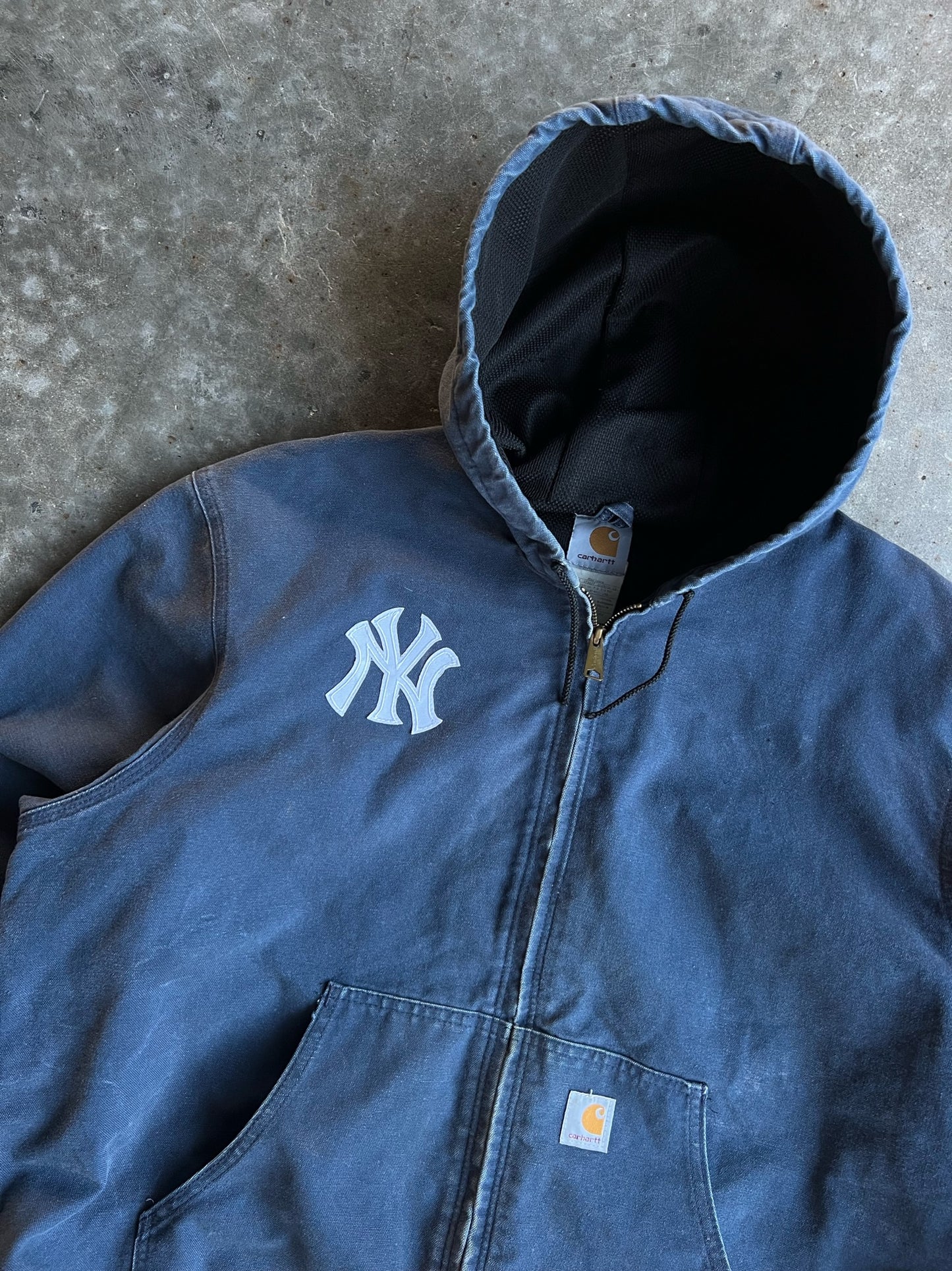 Vintage Yankees Navy Hooded Carhartt Jacket - XL