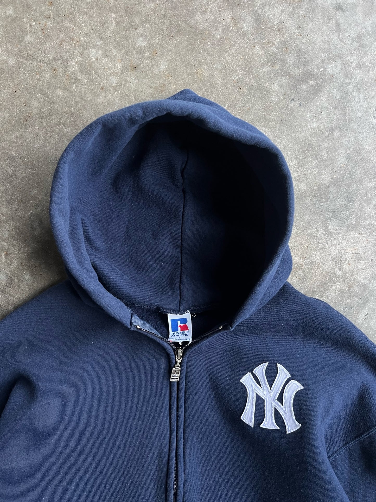 Vintage Navy Yankees Russell Zip Up Hoodie - L