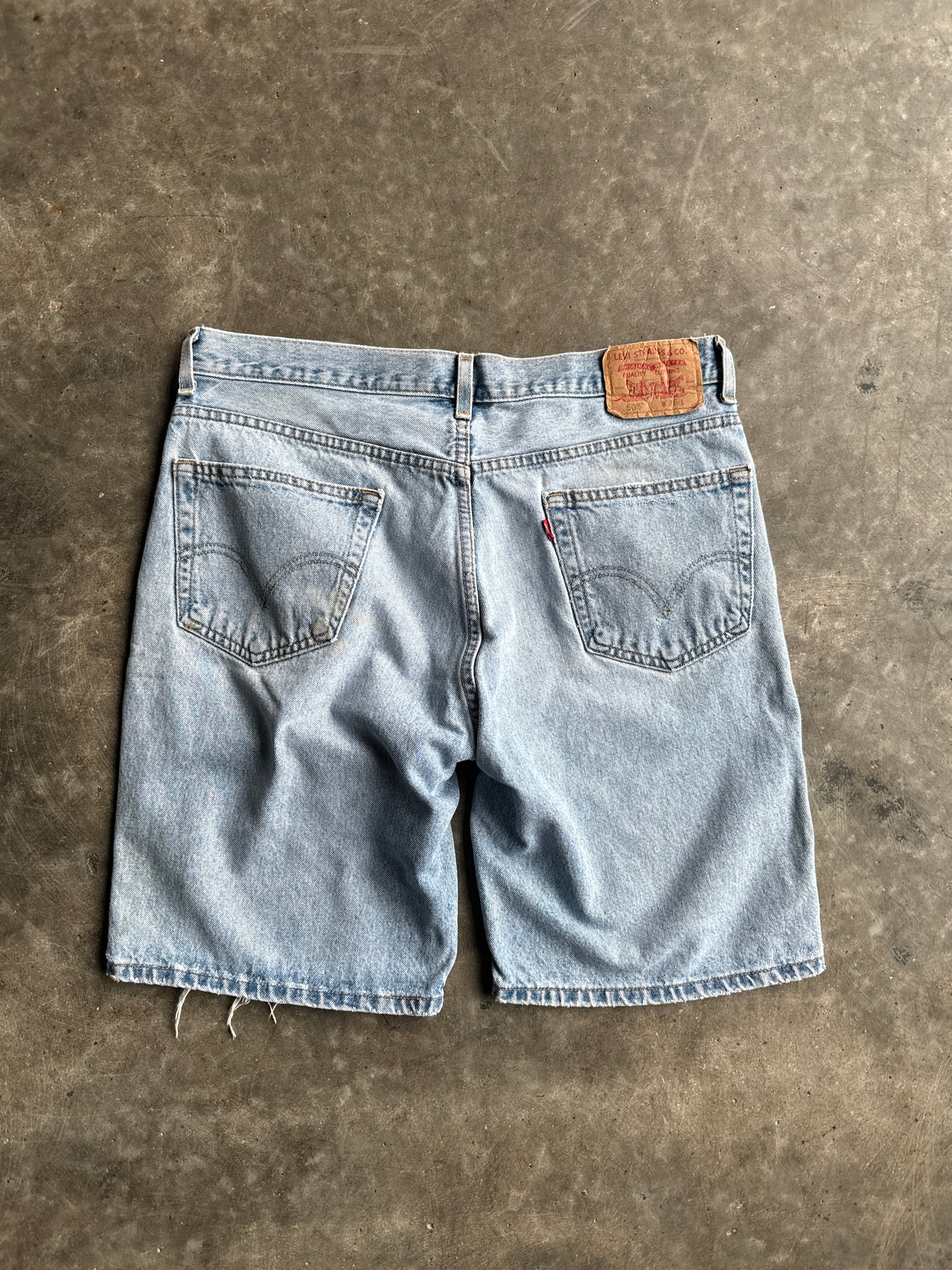 Vintage Levi's 505 Lightwash Stained Denim Shorts - 36