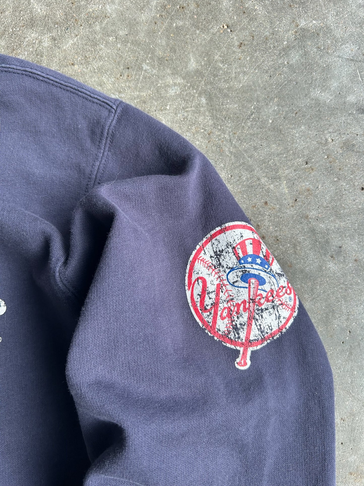 Vintage Navy Yankees Zip Up Hoodie - L