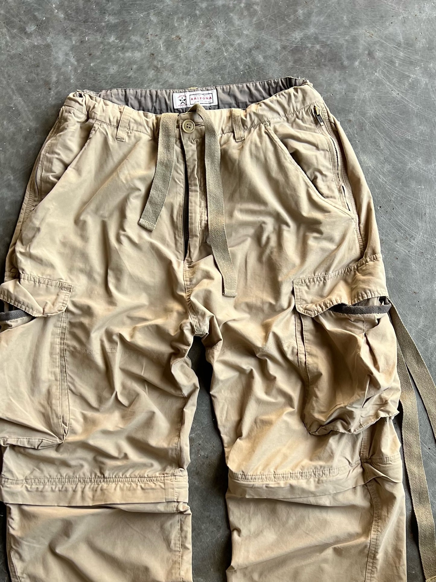 Vintage Arizona JeanCo. Khaki Cargo Pants - 33