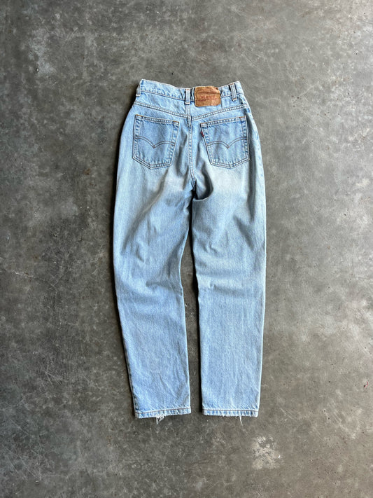 Vintage Light Wash Straight Leg Levi's Pants - 27