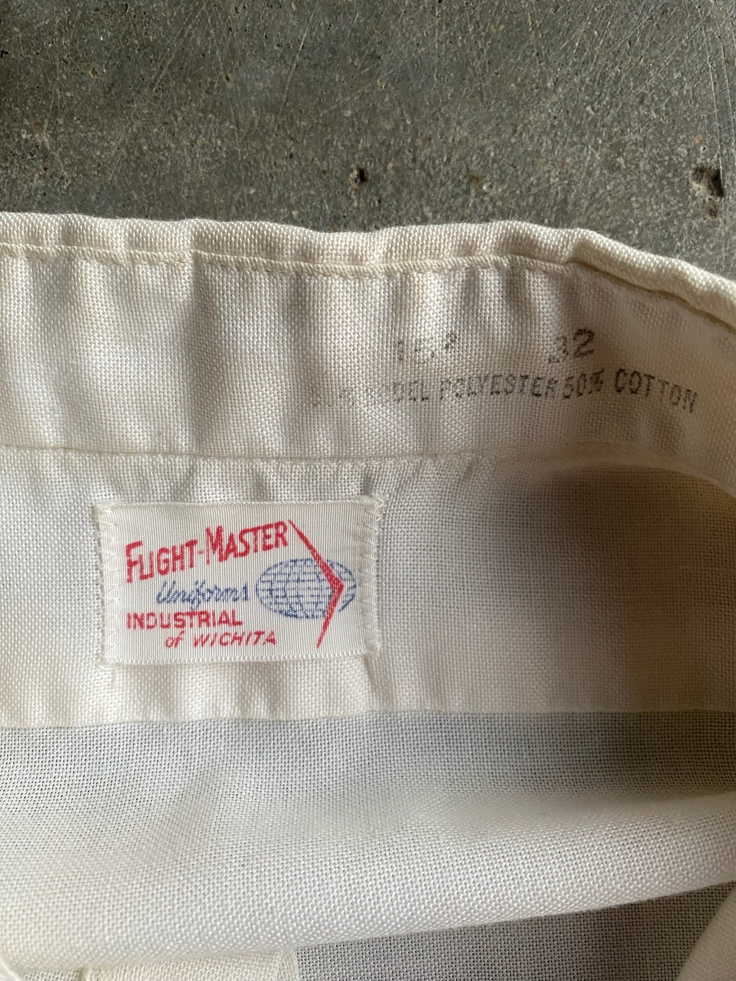 Vintage Flight Master Button Up Shirt - L