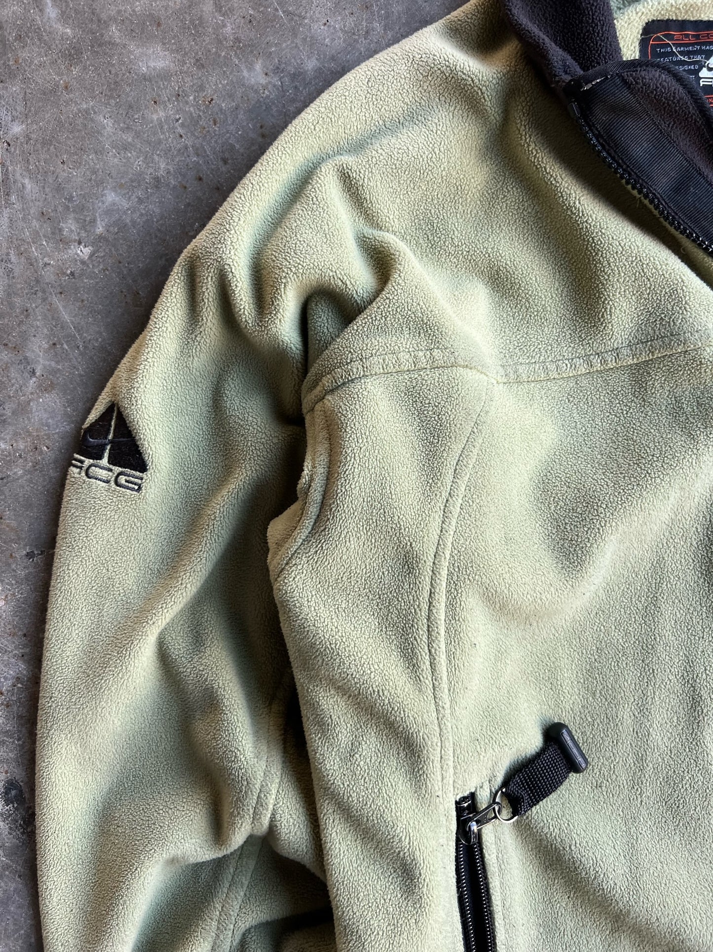 Vintage Tea Green Nike Fleece - M