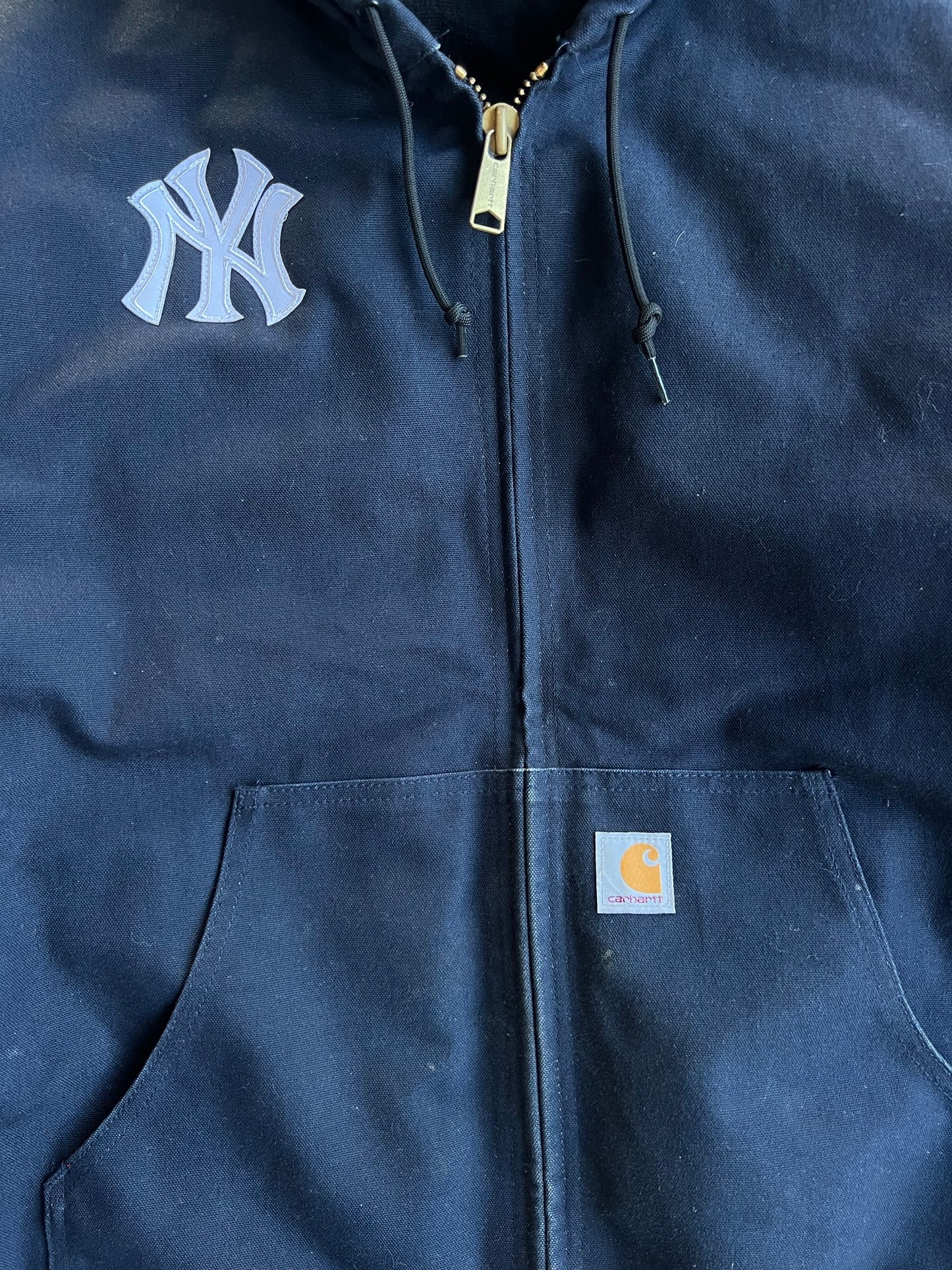 Vintage Navy Yankees Carhartt Jacket - XXL