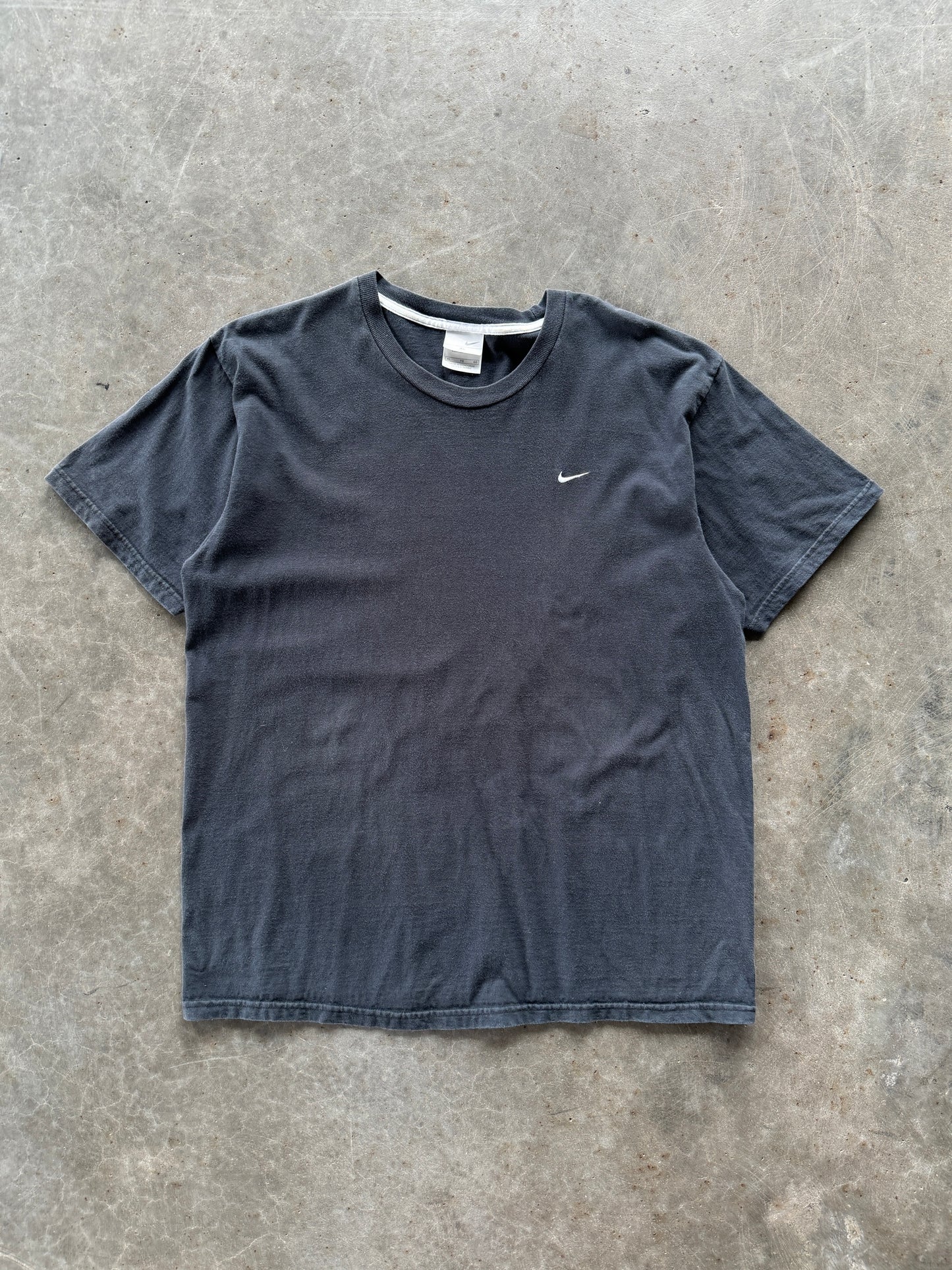 Vintage Black Nike Shirt - XL