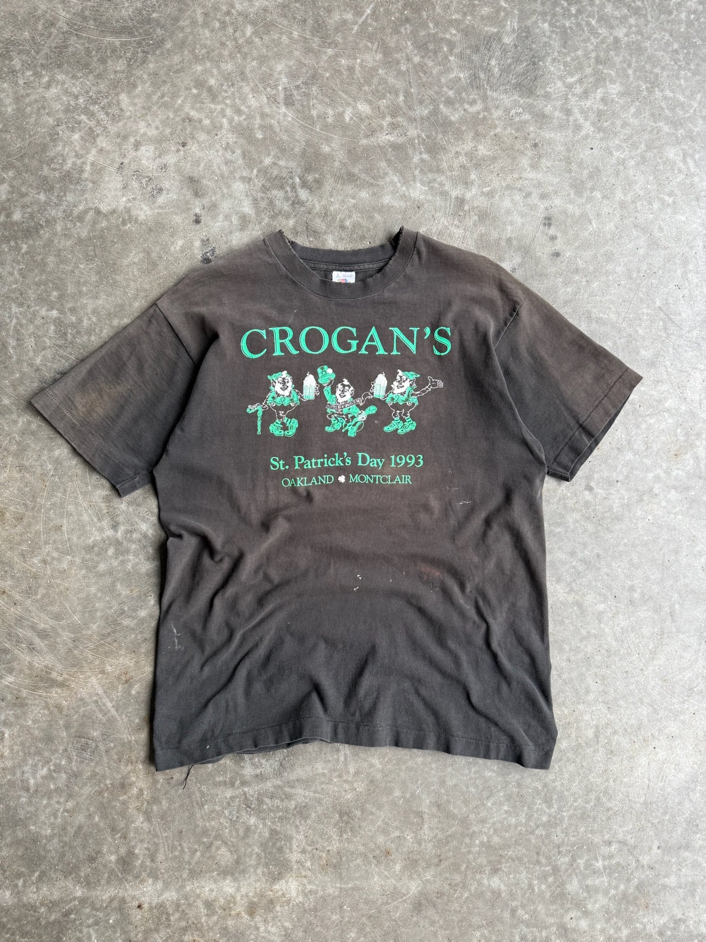 Vintage 1993 Crogan’s St. Patrick’s Day Shirt - L