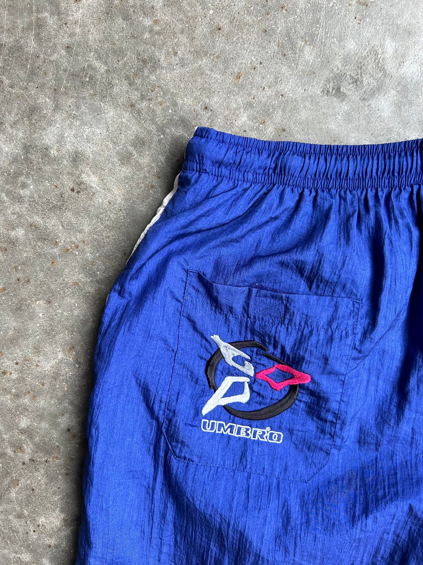 Vintage Blue Umbro Shorts - M