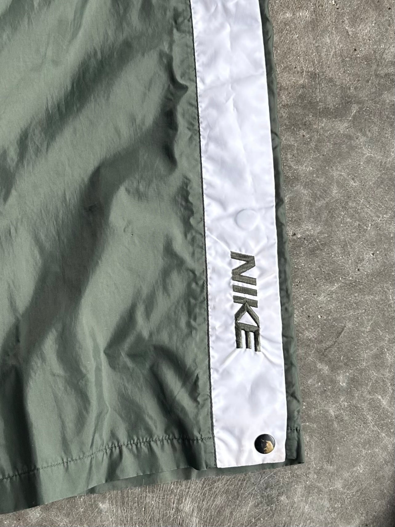 Vintage Olive Green Nike Track Pants - M