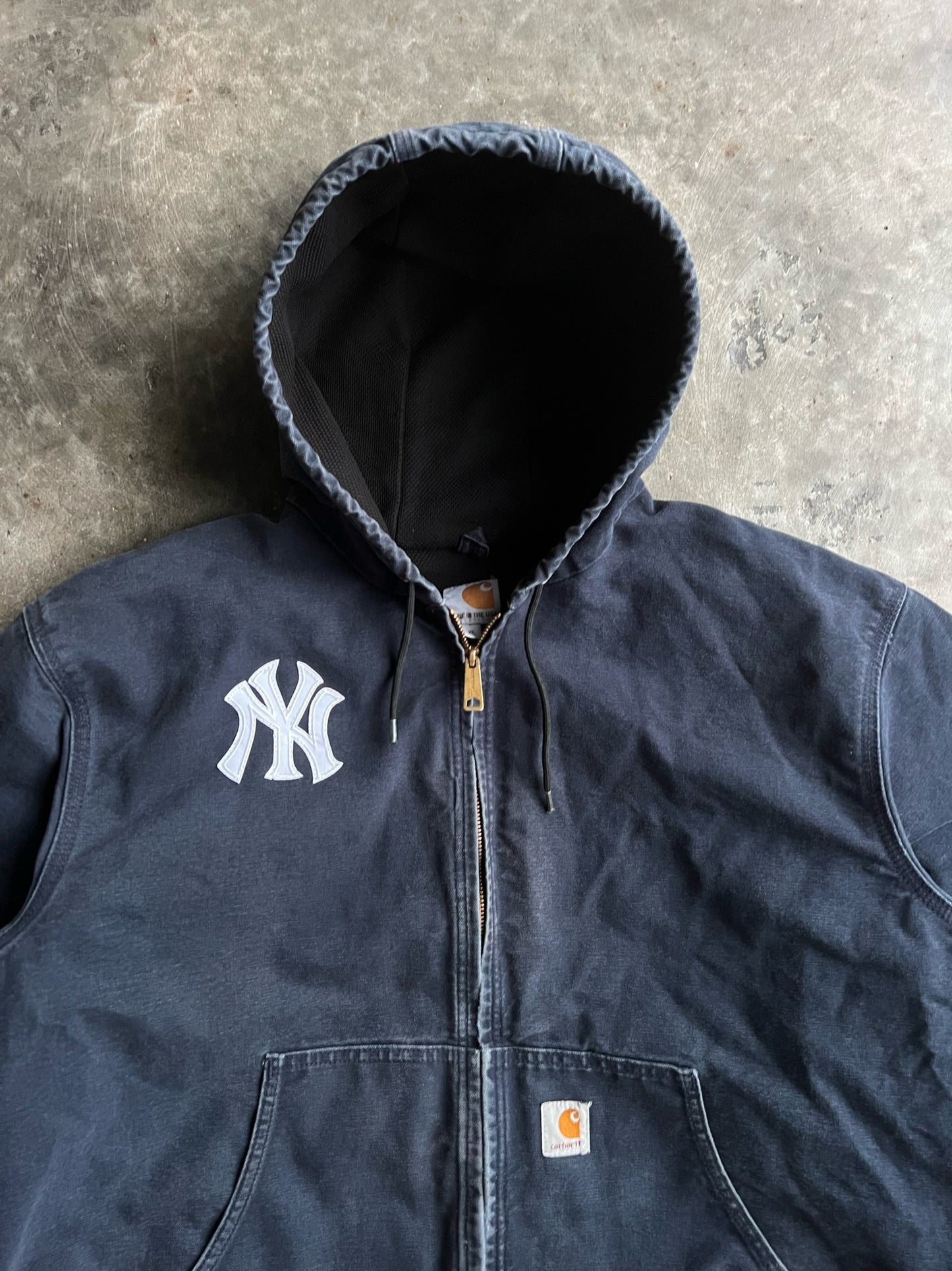 Vintage Yankees Navy Hooded Carhartt Jacket - XL