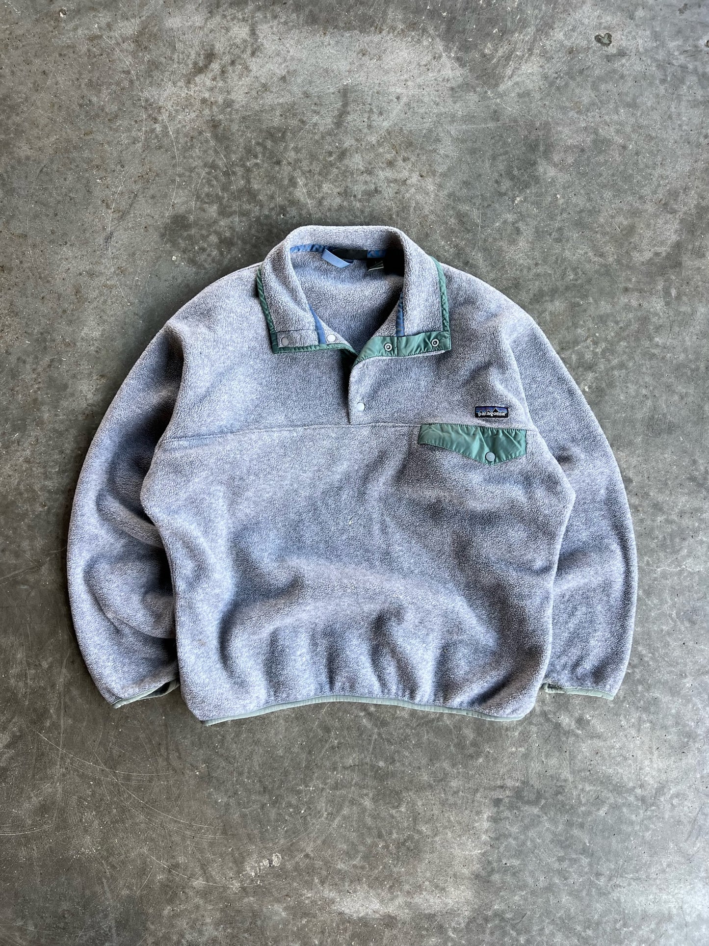 Vintage Grey Fleece Patagonia T Snap - L