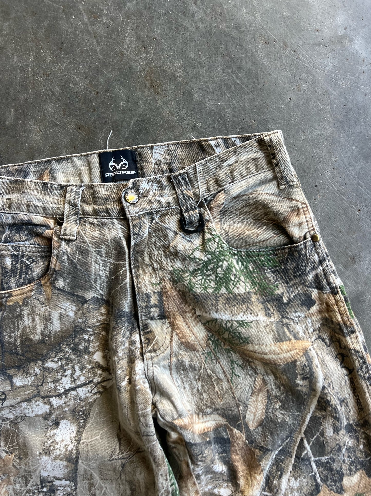 Vintage Realtree Camo Pants - 32