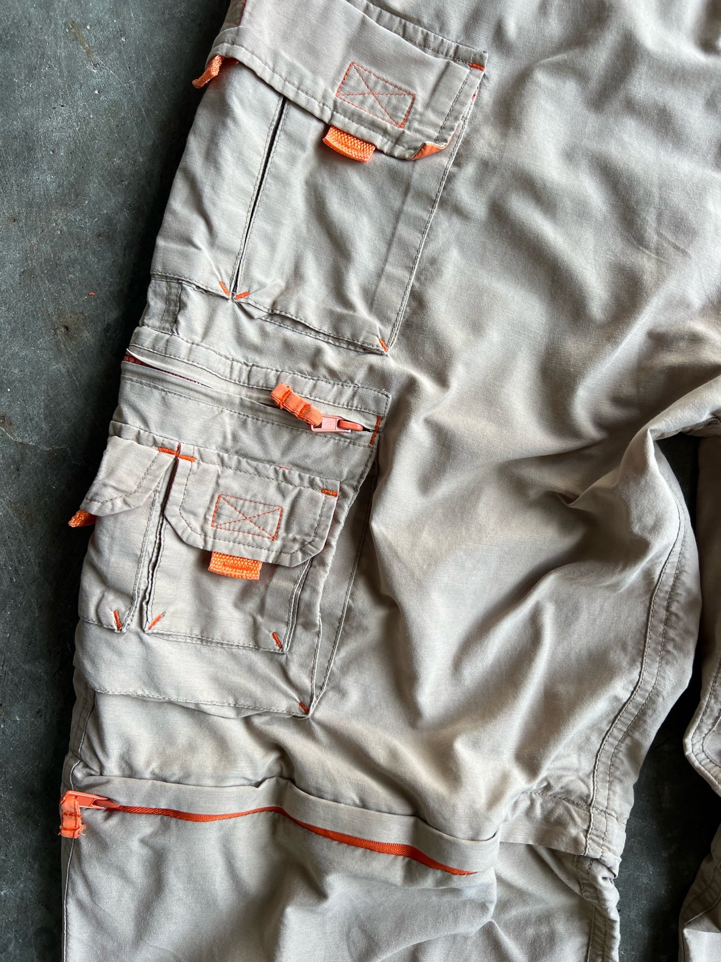 Vintage Khaki Rags Cargo Pants - M