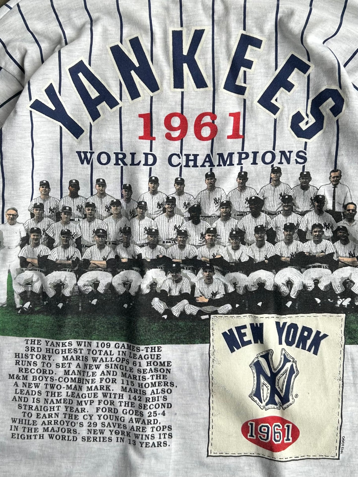 Vintage New York Yankees Long Gone Quarter Sleeve Shirt - XL