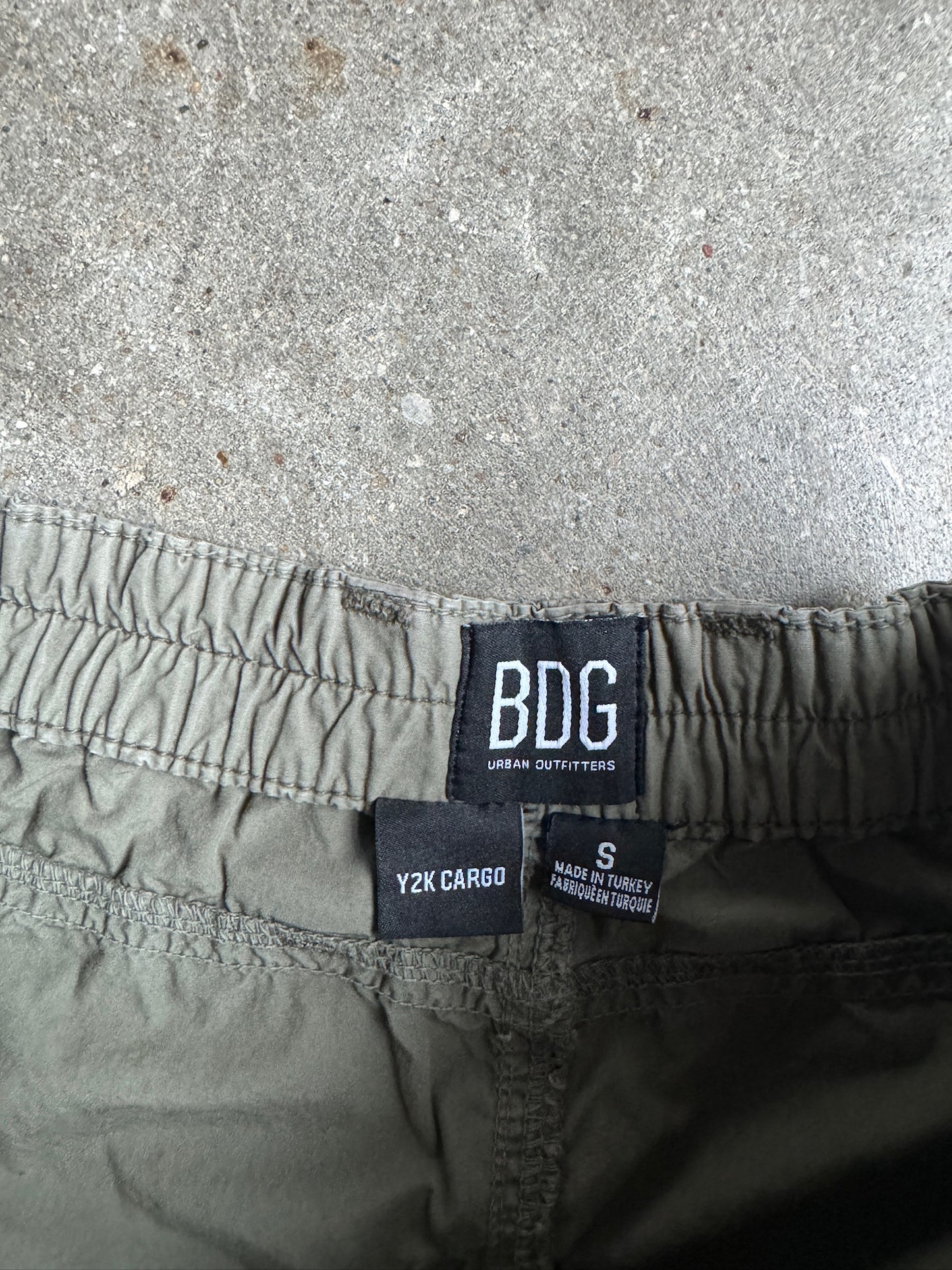 Army Green BDG Cargo Pants - 28