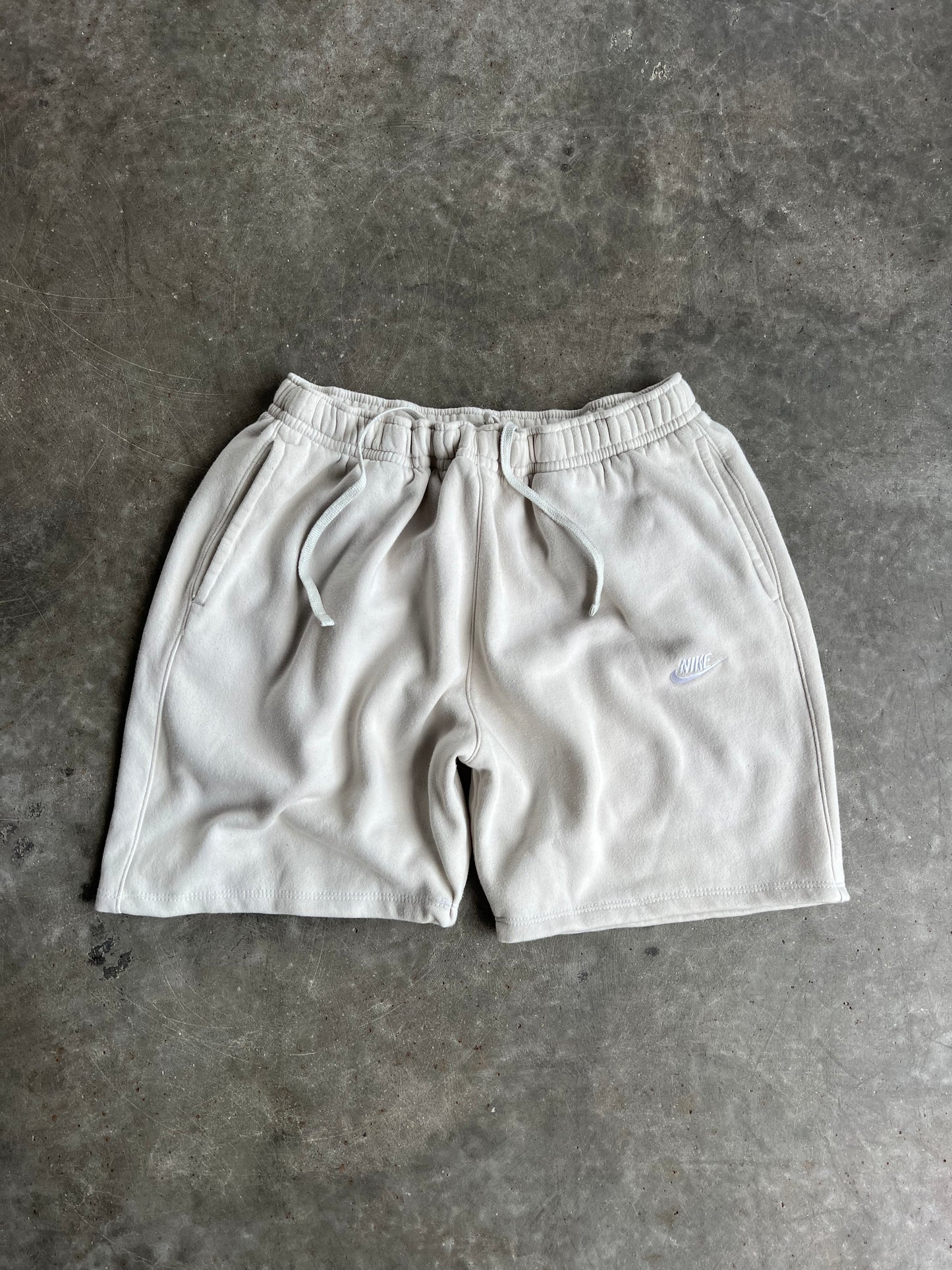 Vintage Reworked Cream Nike Shorts - XXL