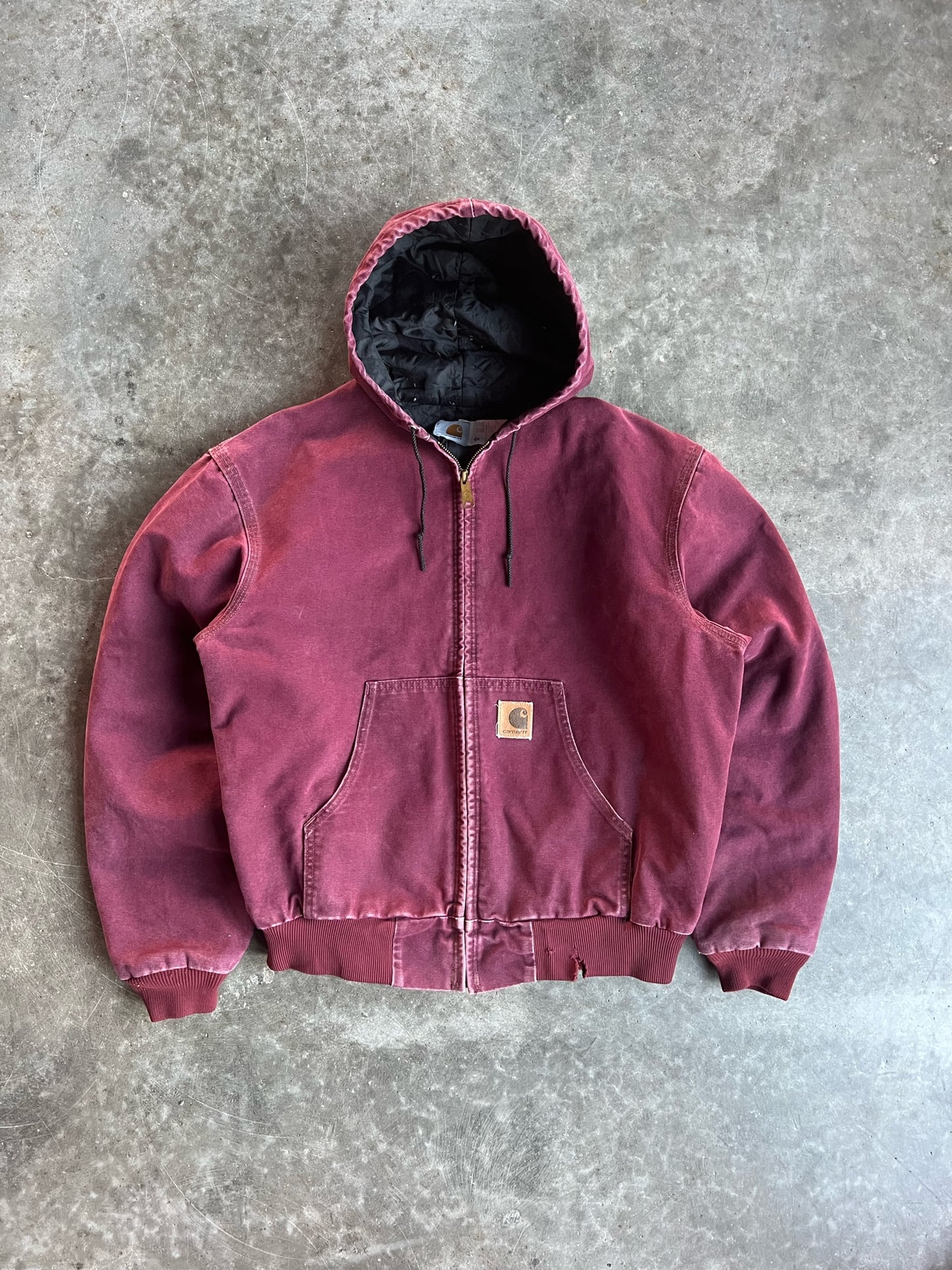 Vintage Burgundy Hooded Carhartt Jacket - L