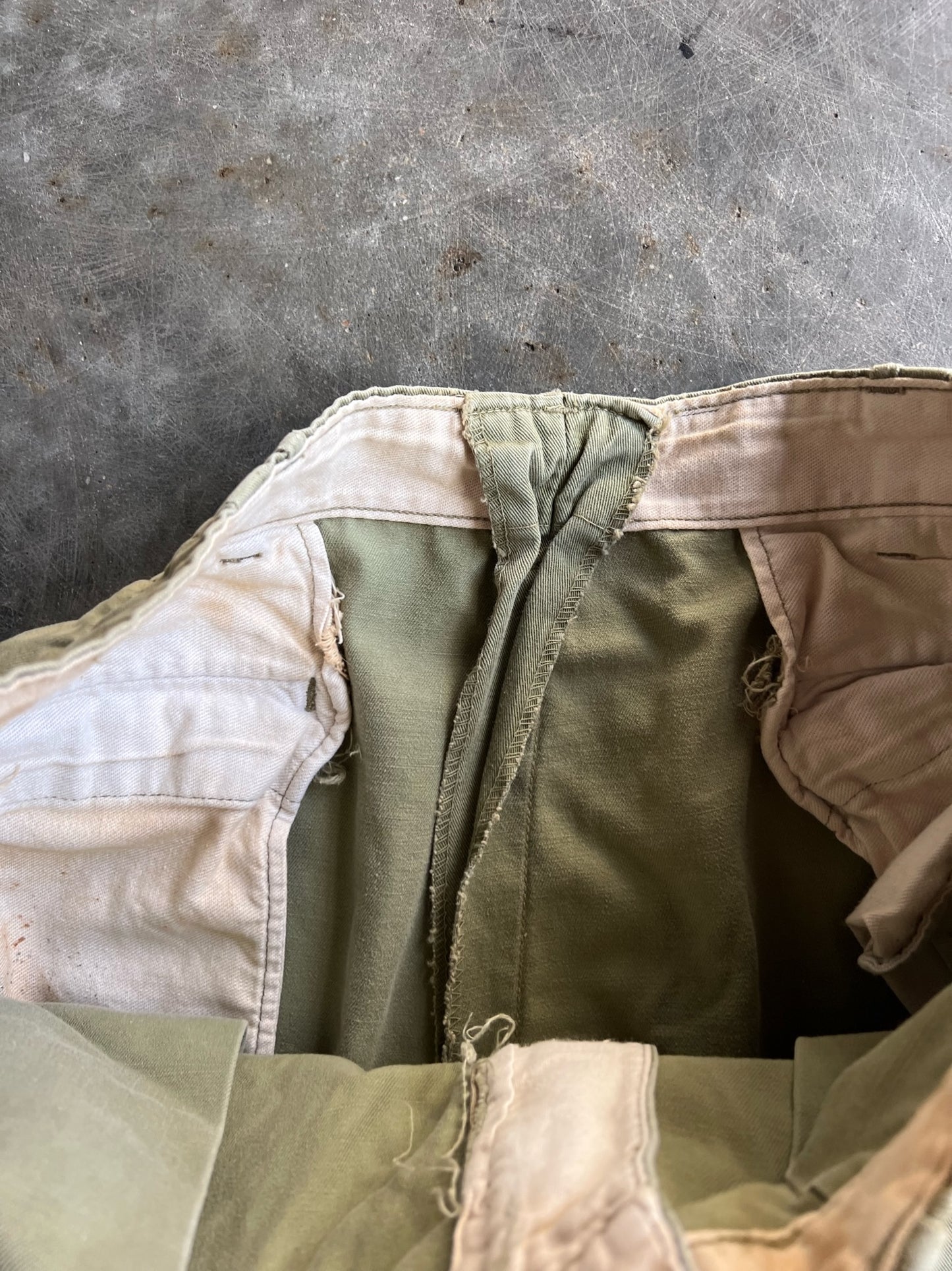 Vintage Painted Olive Green Pants - 28