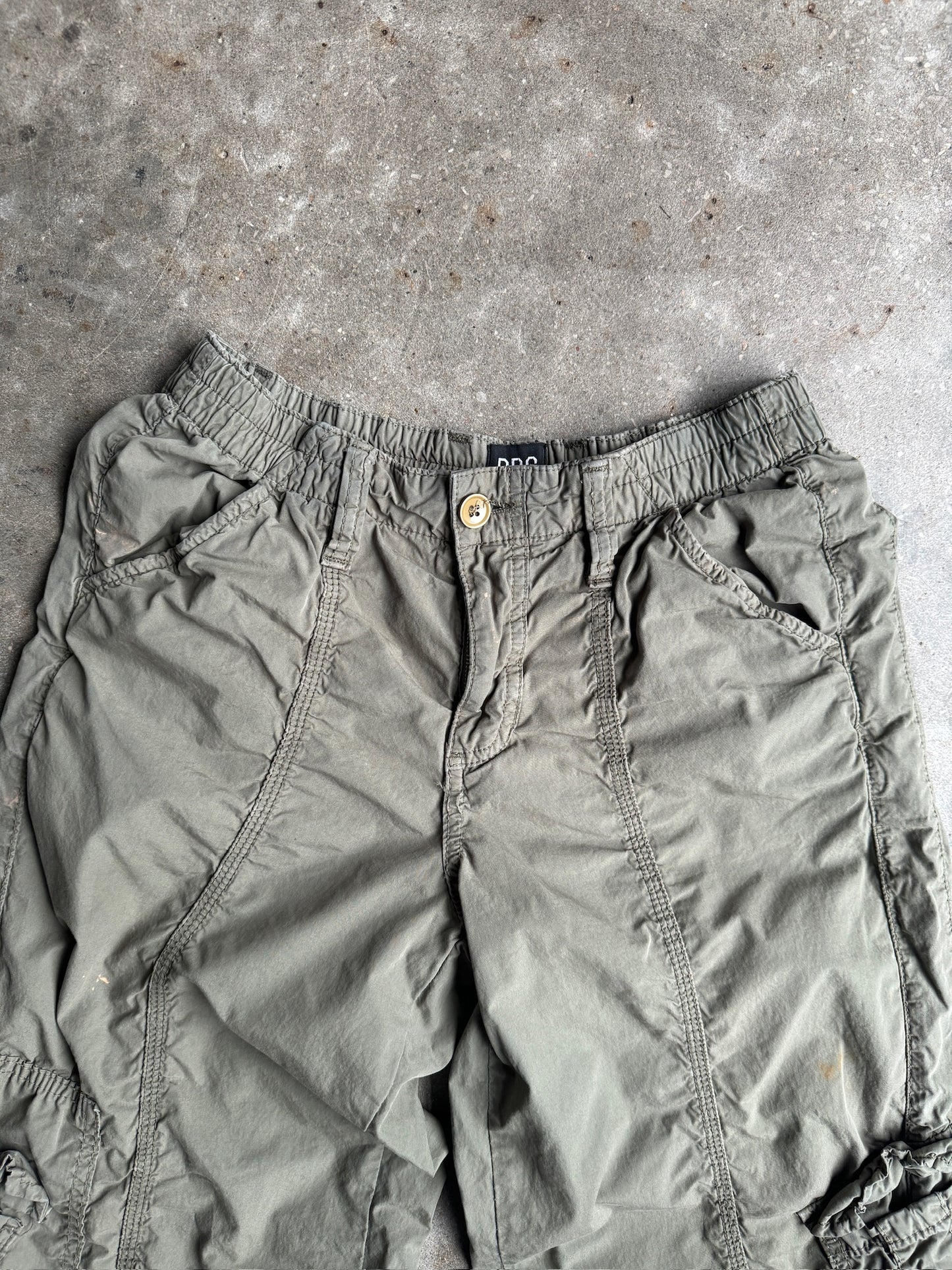 Army Green BDG Cargo Pants - 28