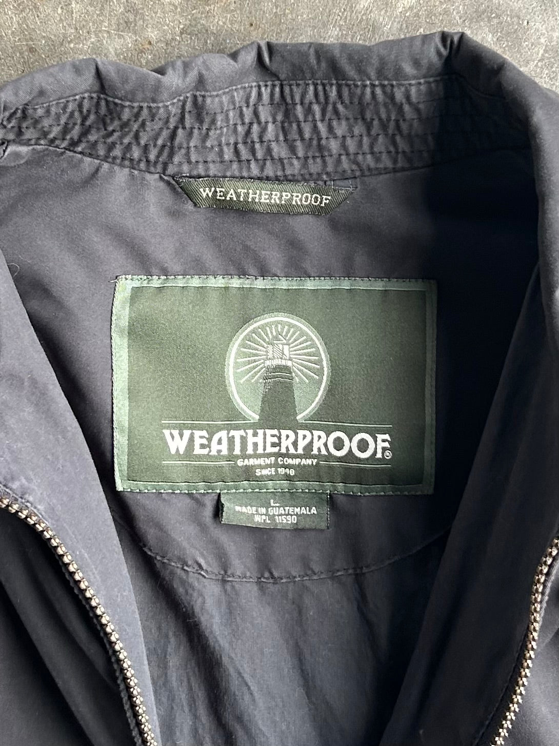 Vintage Weatherproof Black Windbreaker Jacket - L