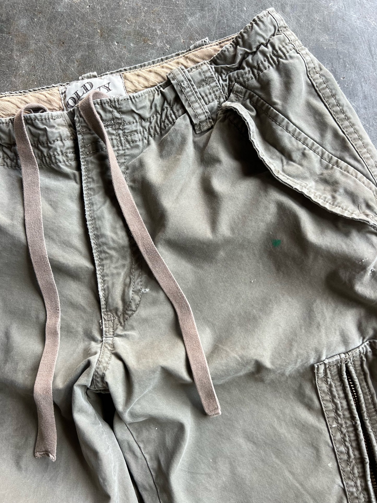 Vintage Olive Green Old Navy Cargo Pants - 29