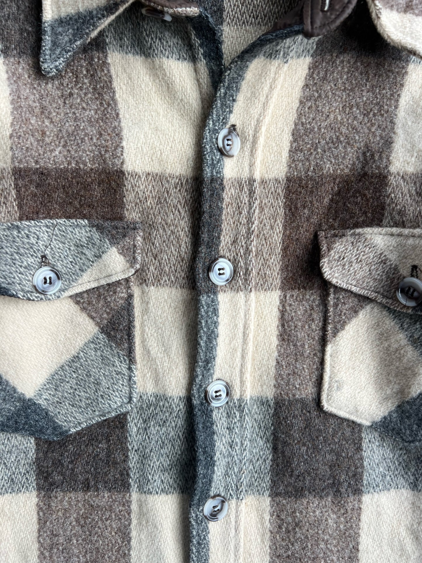 Vintage Woolrich Plaid Jacket - XL