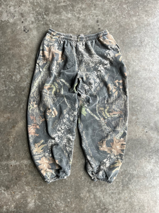 Vintage Faded Camo Sweatpants - L